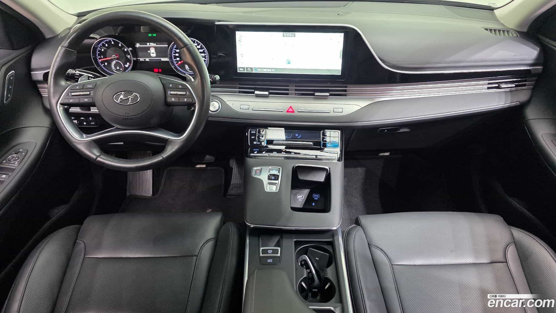 Grandeur Hyundai 2021.2-INNER-007