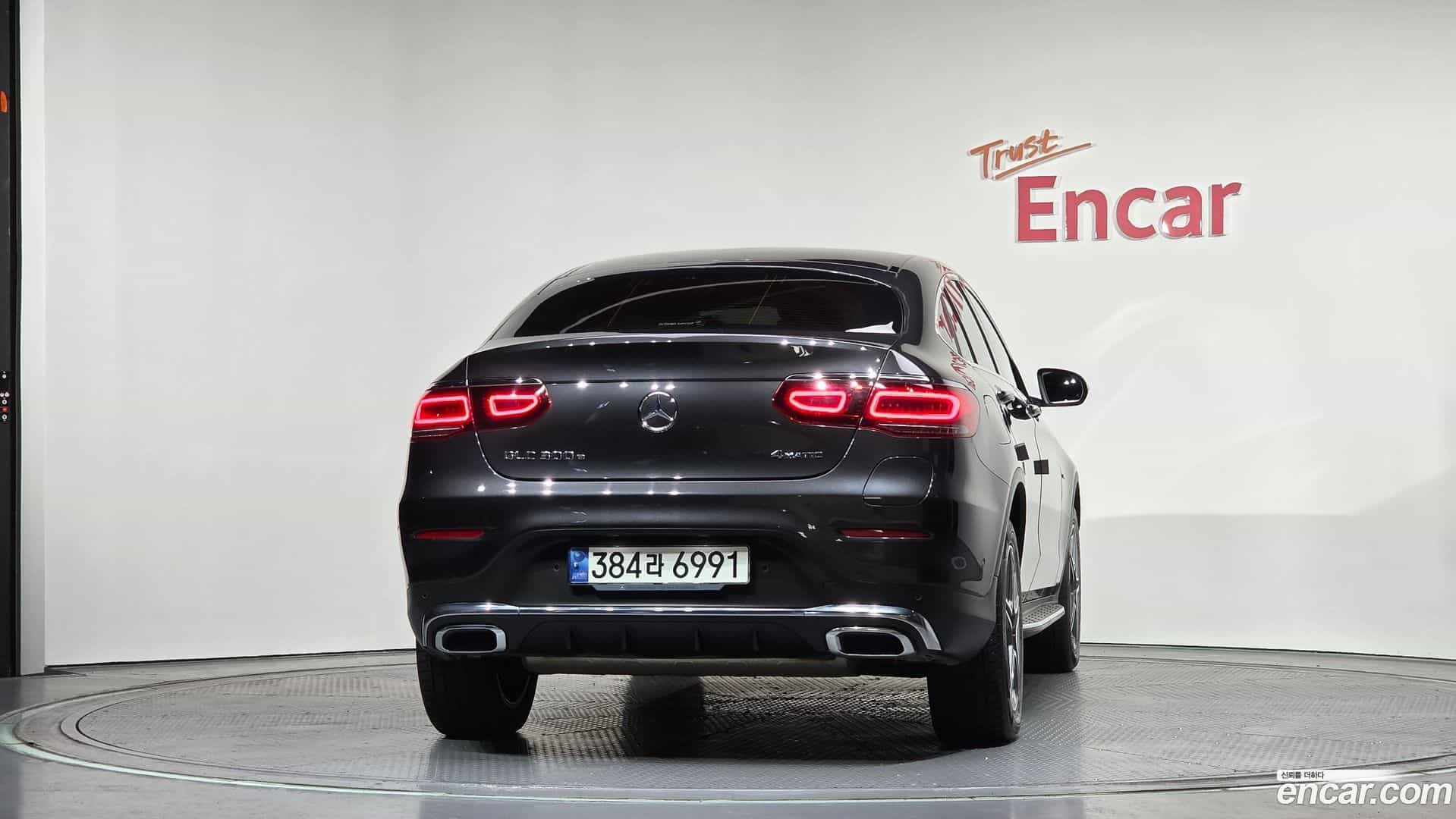 GLC-Class Mercedes-Benz 2021.8-OUTER-004