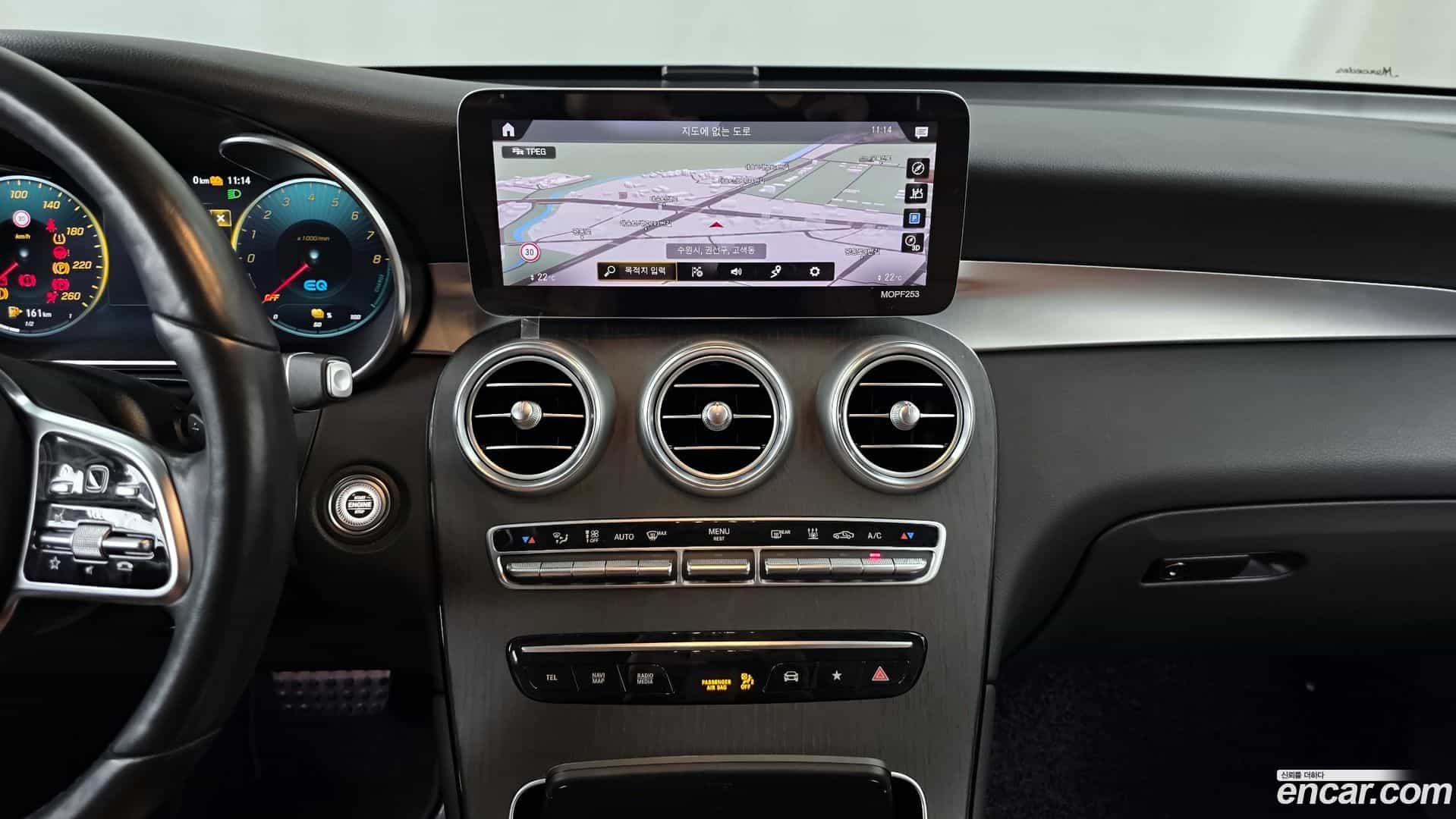 GLC-Class Mercedes-Benz 2021.8-OPTION-018
