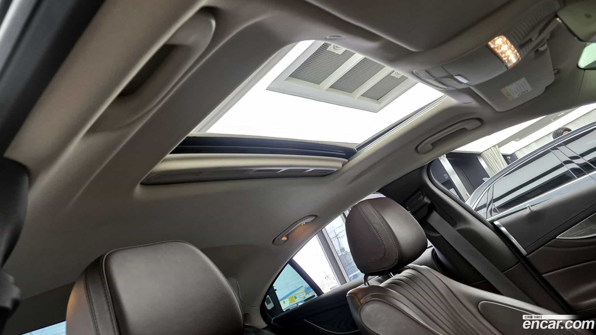 CLS-Class Mercedes-Benz 2019.11-OPTION-021