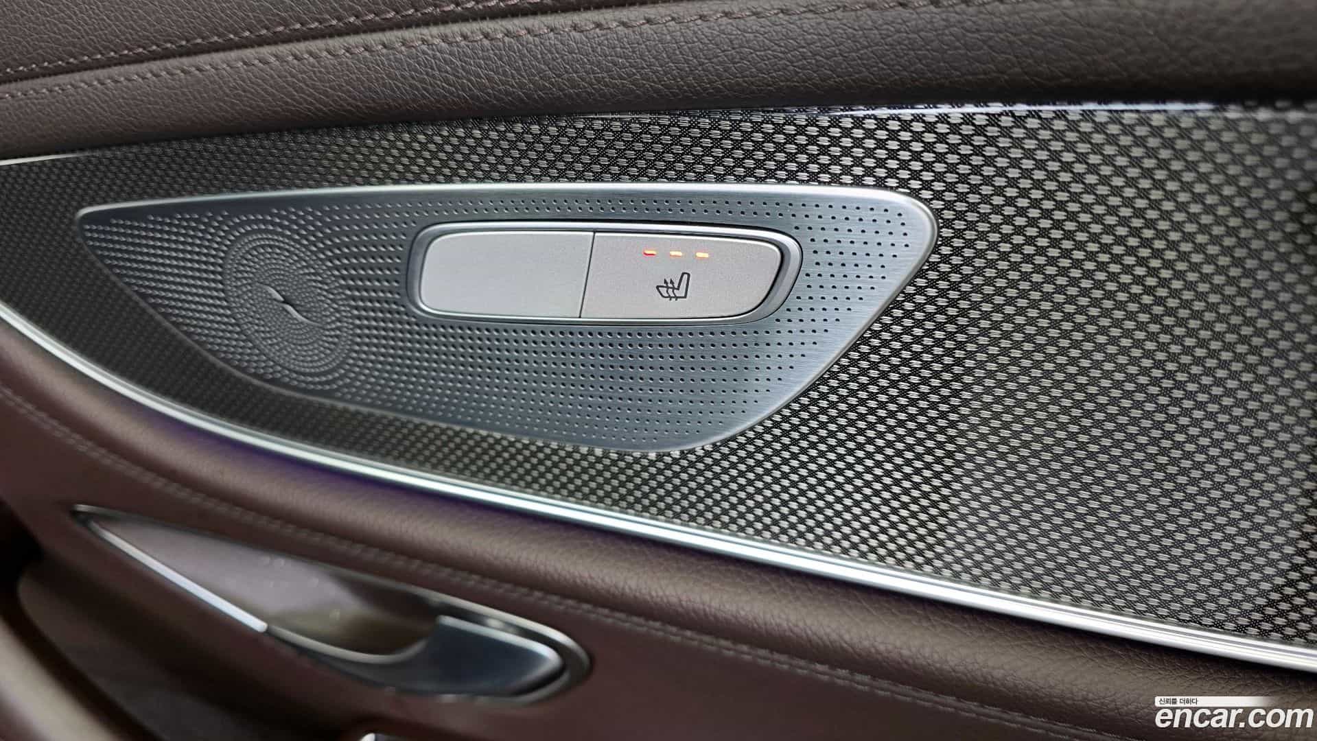 CLS-Class Mercedes-Benz 2019.11-OPTION-022
