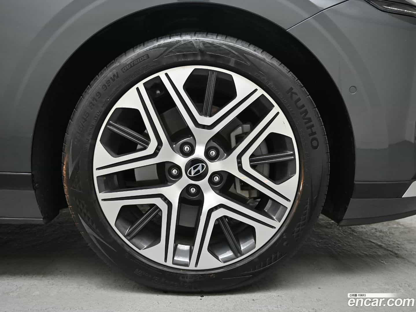 Grandeur Hyundai 2023.0-OUTER-005