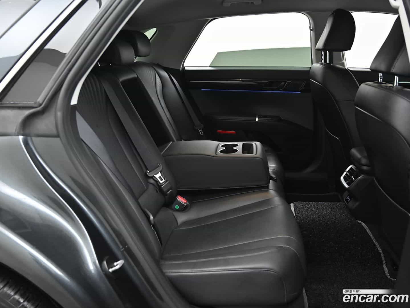 Grandeur Hyundai 2023.0-OPTION-016