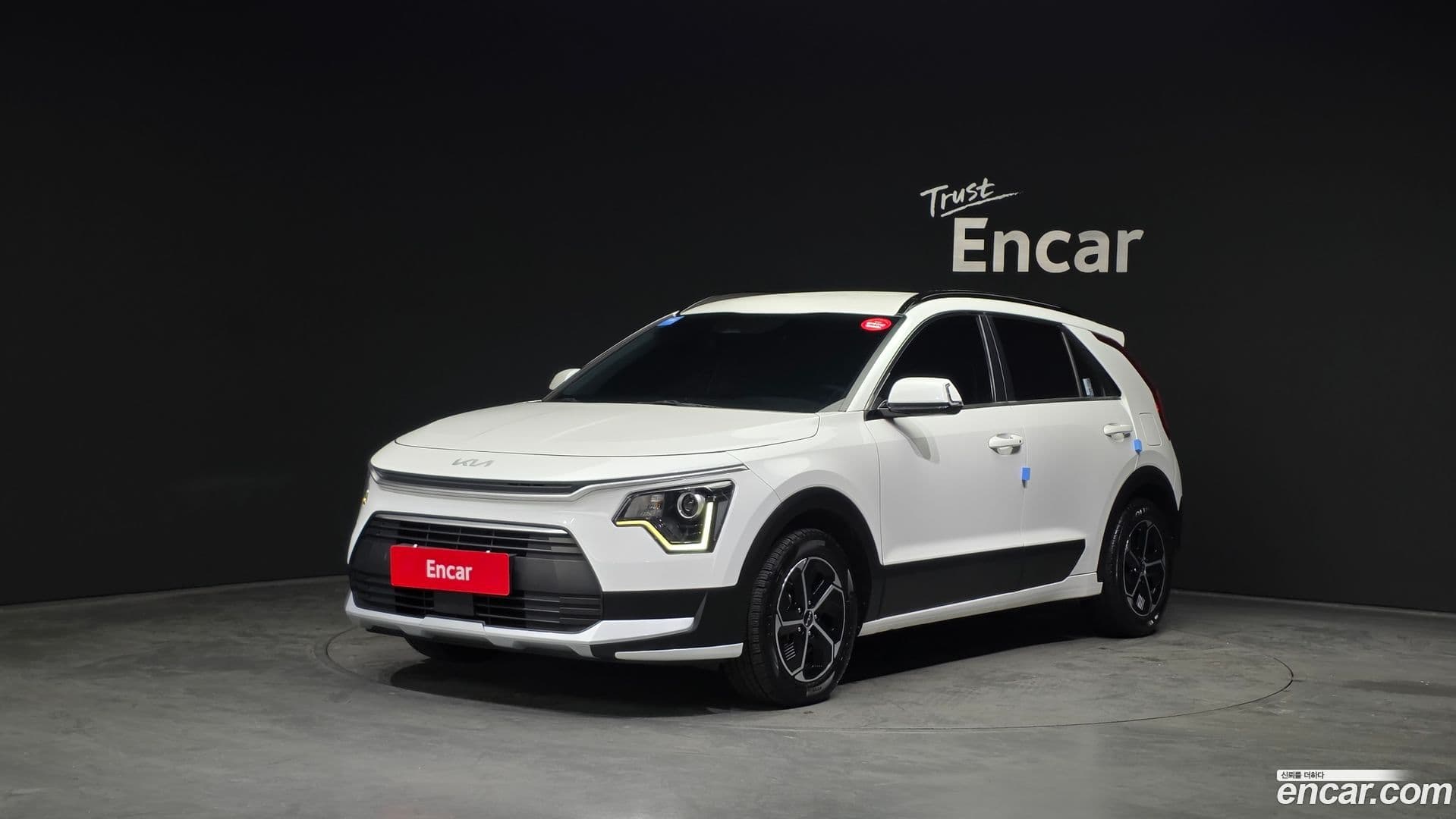 Main__Slider__Photo:Niro Kia 2022.2-0