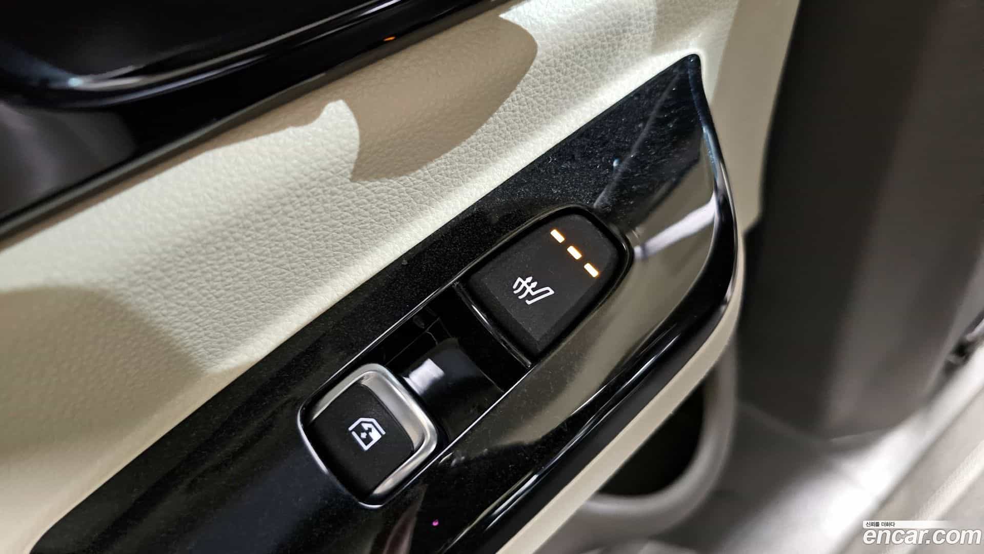 Canival Kia 2021.6-OPTION-022