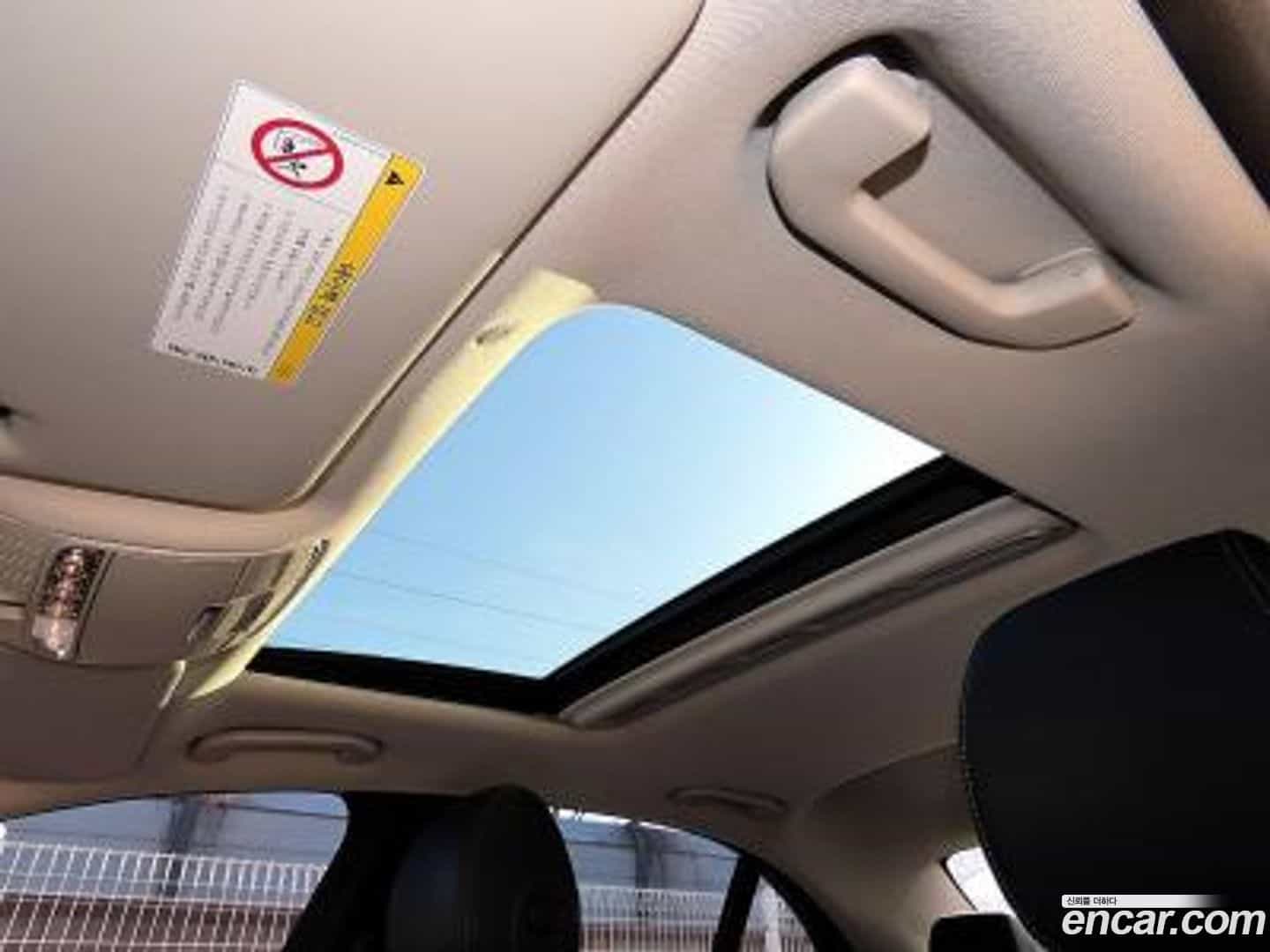 E-Class Mercedes-Benz 2017.6-OPTION-022