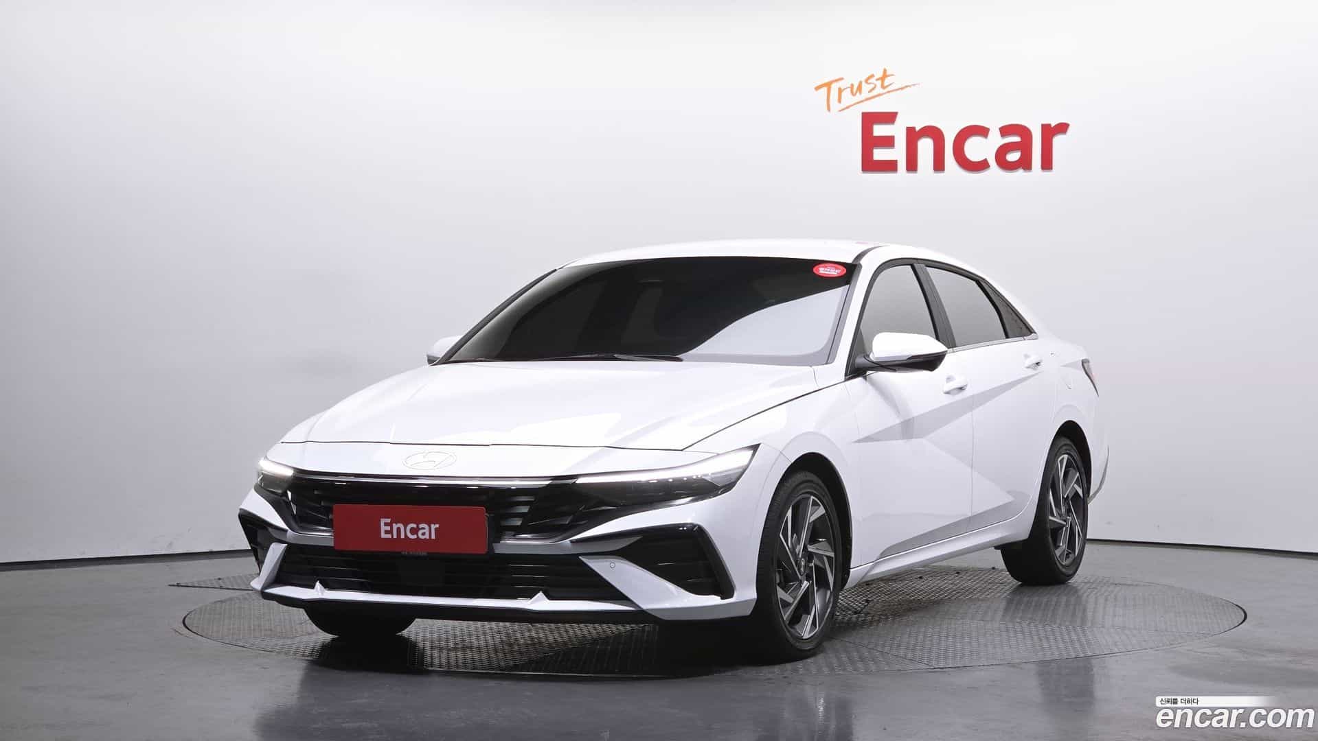 AVANTE Hyundai 2024.5-OUTER-001