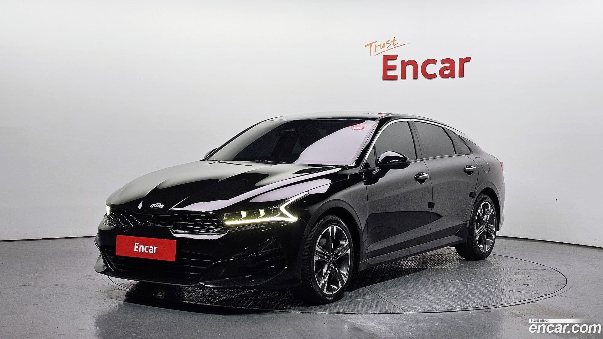 Main__Slider__Photo:K5 Kia 2020.1-0