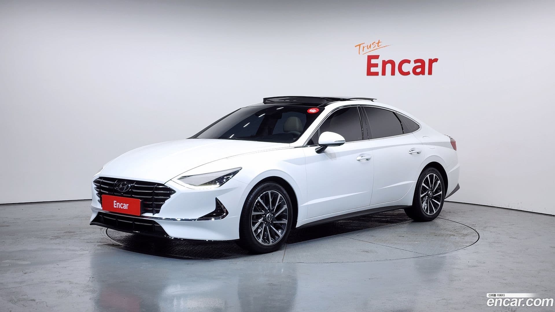 Main__Slider__Photo:Sonata Hyundai 2019.2-0