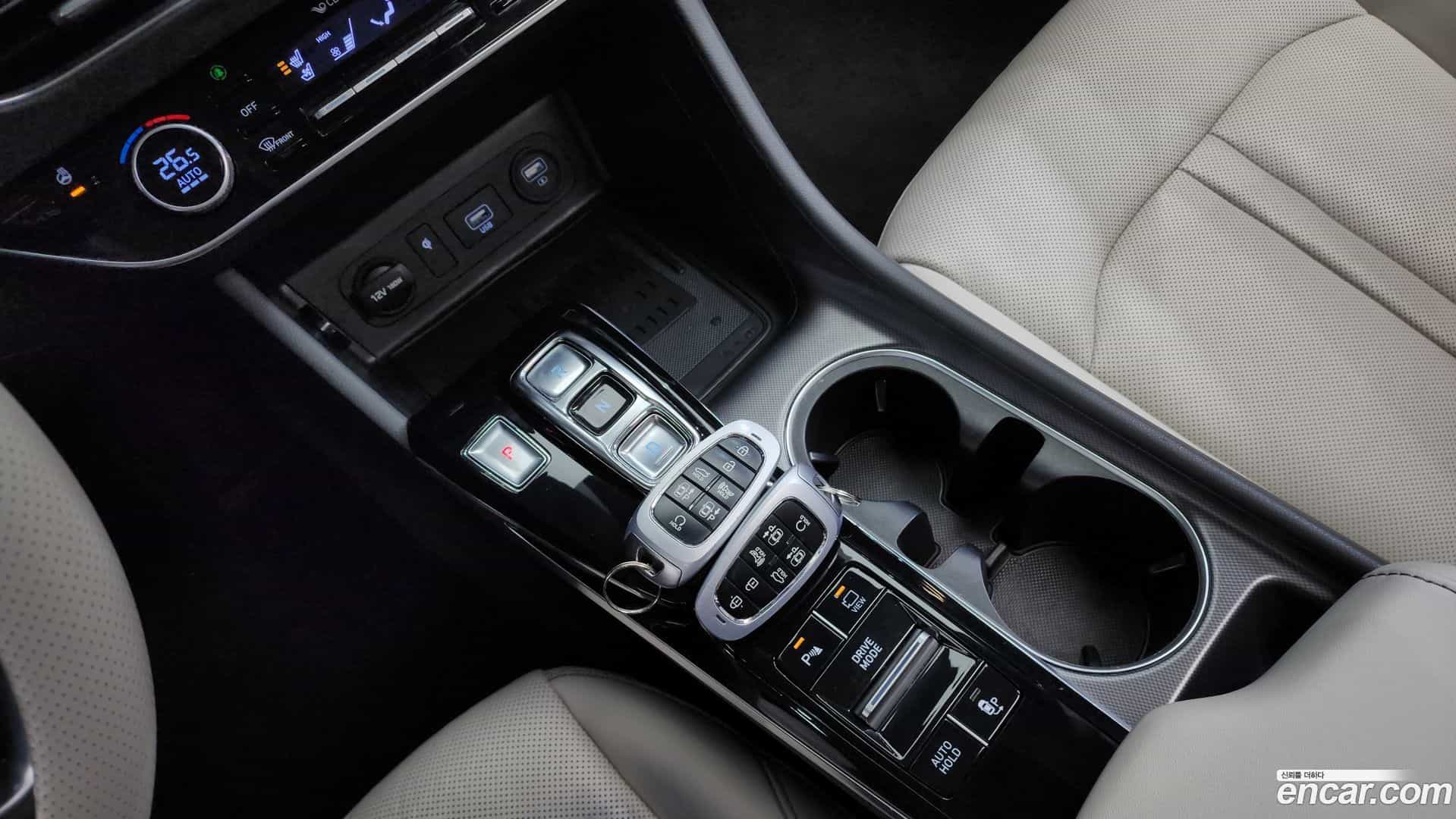 Sonata Hyundai 2019.2-INNER-009