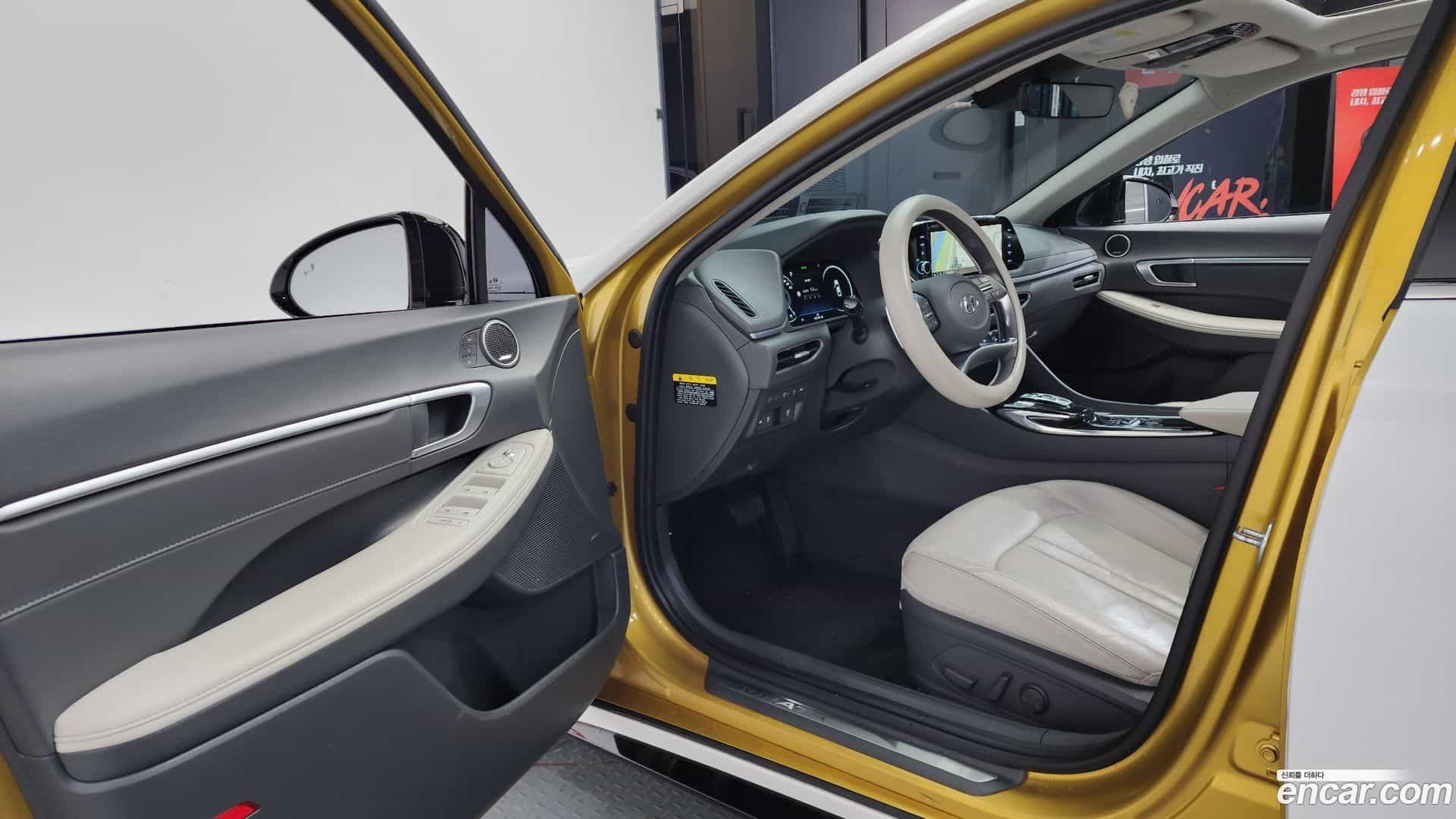 Sonata Hyundai 2019.2-INNER-010