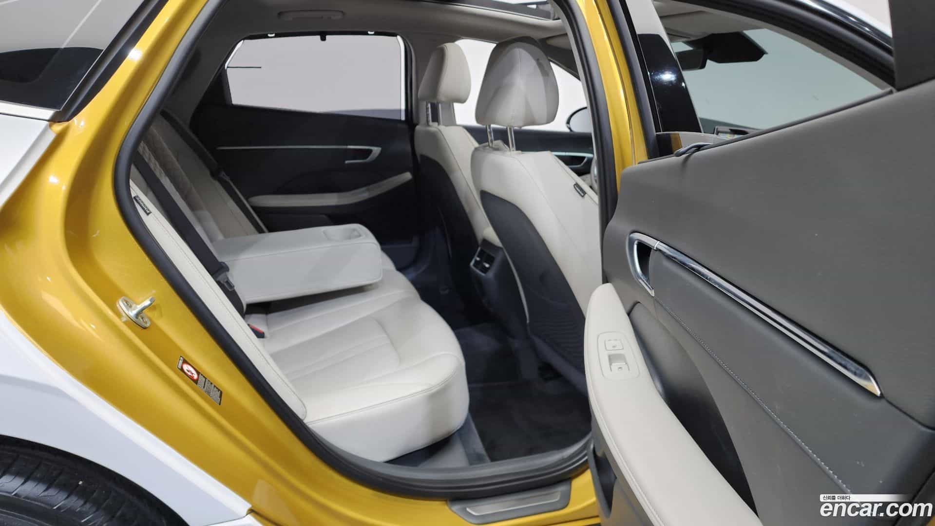 Sonata Hyundai 2019.2-OPTION-016