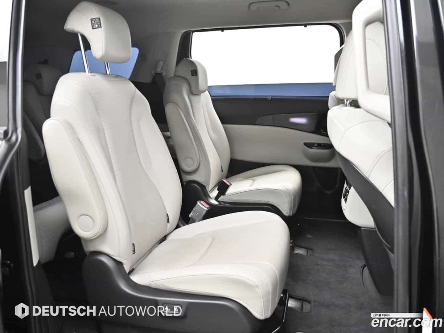Canival Kia 2022.6-OPTION-016