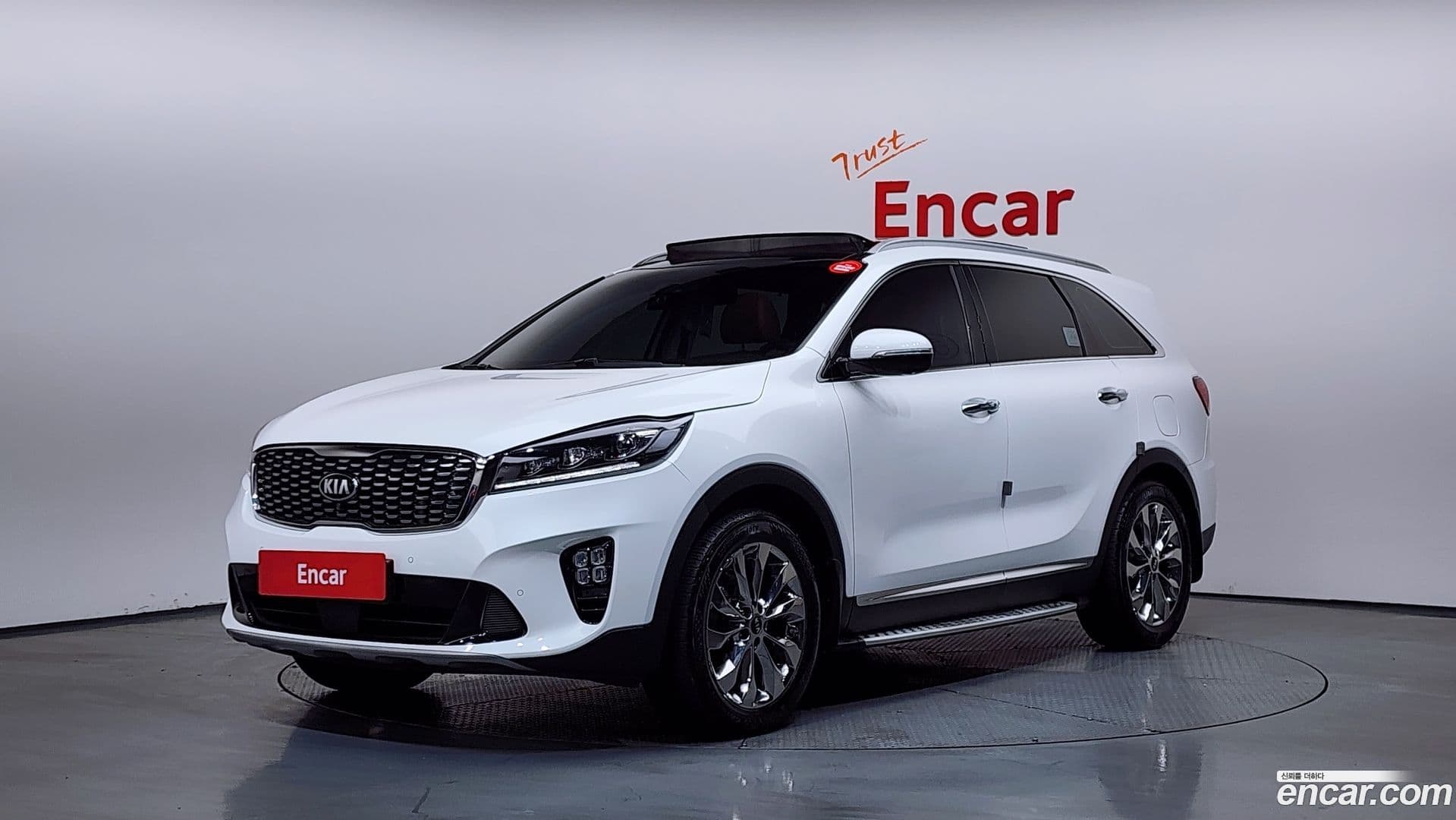 Main__Slider__Photo:Sorento Kia 2018.7-0