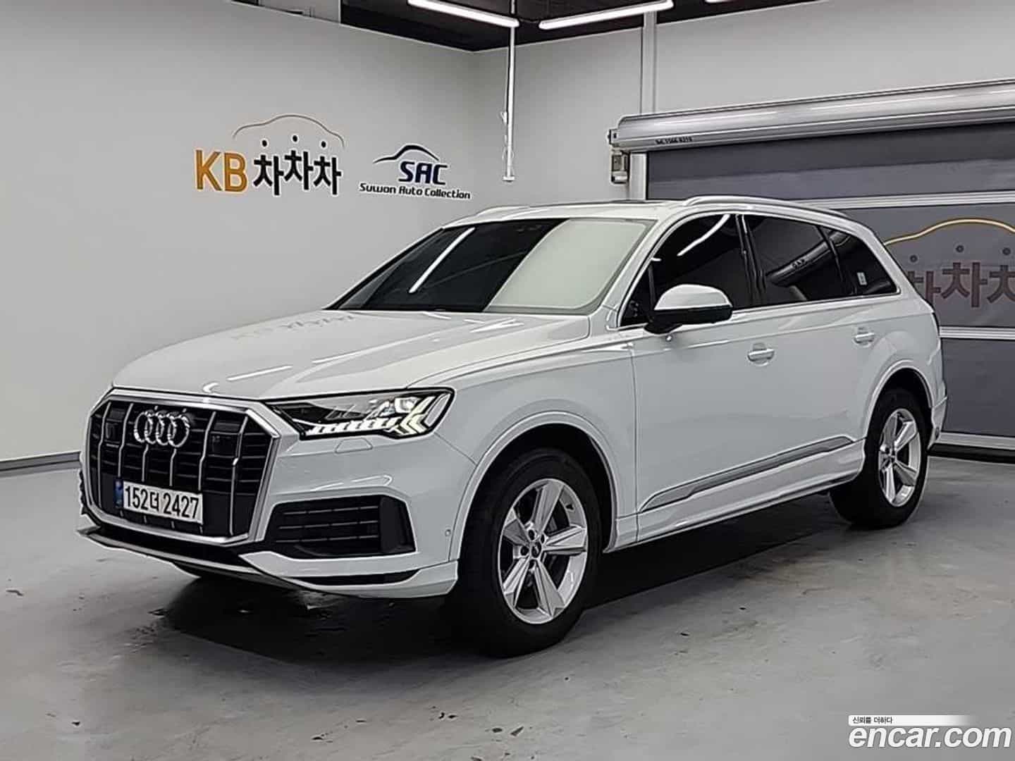 Q7 Audi 2021.2-OUTER-001