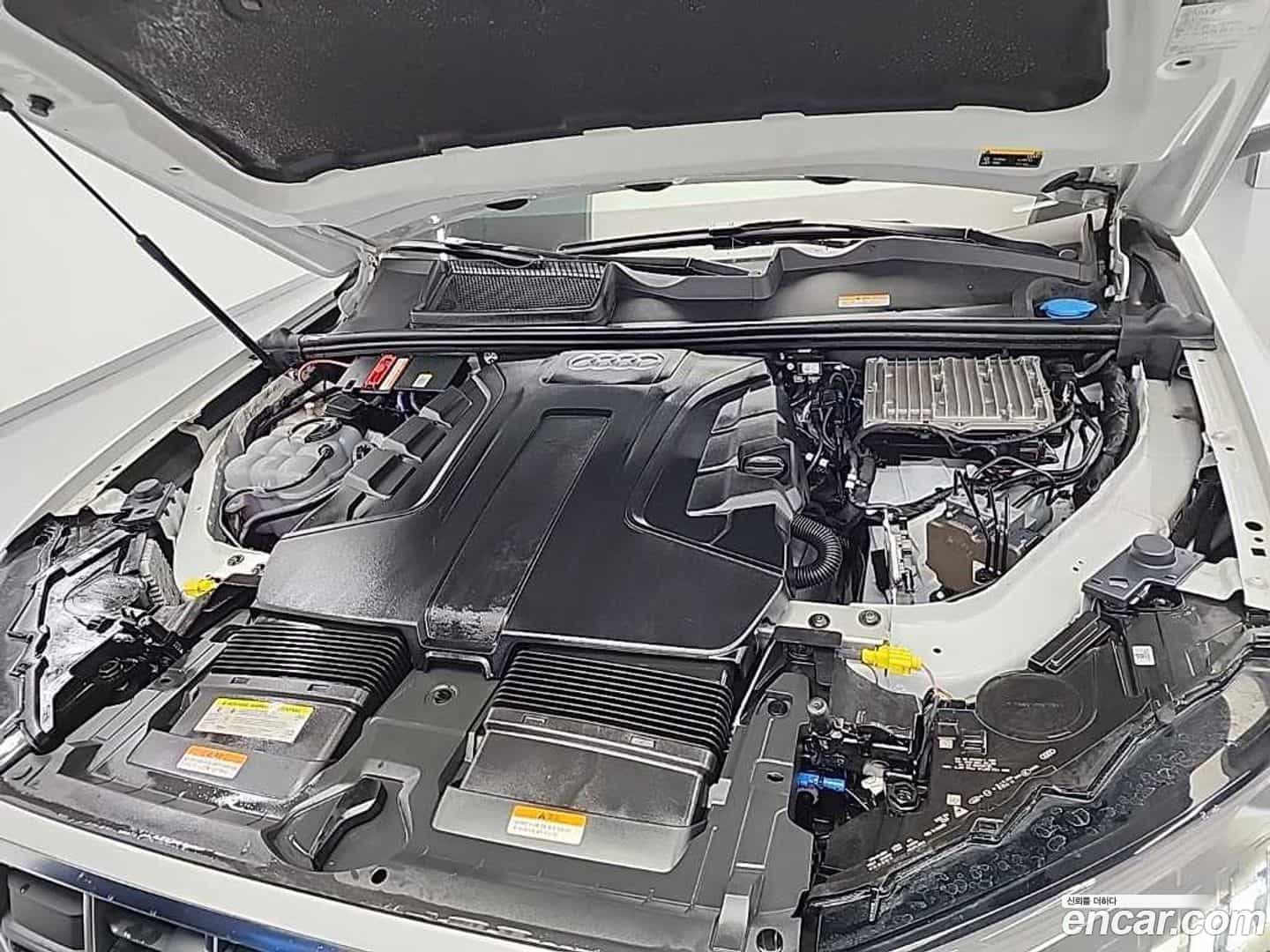 Q7 Audi 2021.2-OUTER-005