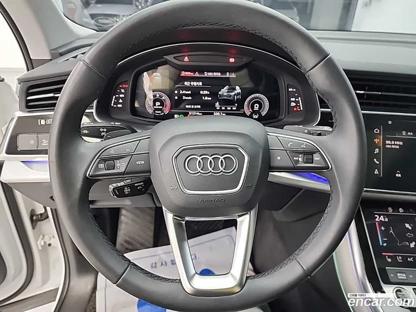 Q7 Audi 2021.2-INNER-009