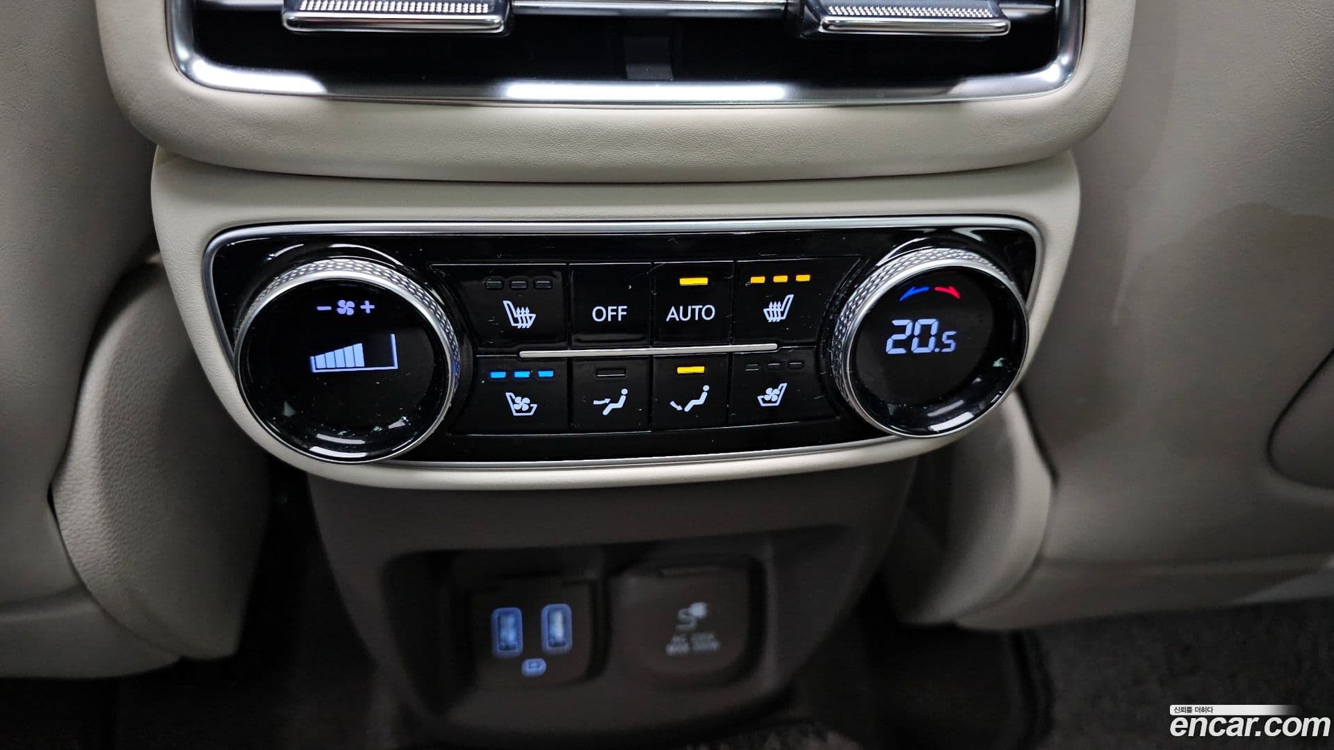 Main__Slider__Photo:GV80 Genesis 2023.0-18