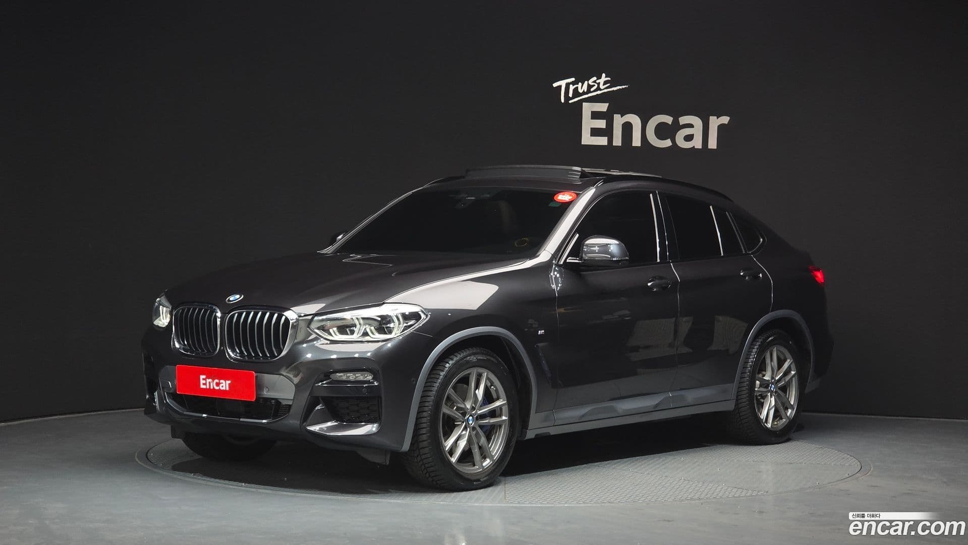 Main__Slider__Photo:X4 BMW 2021.1-0