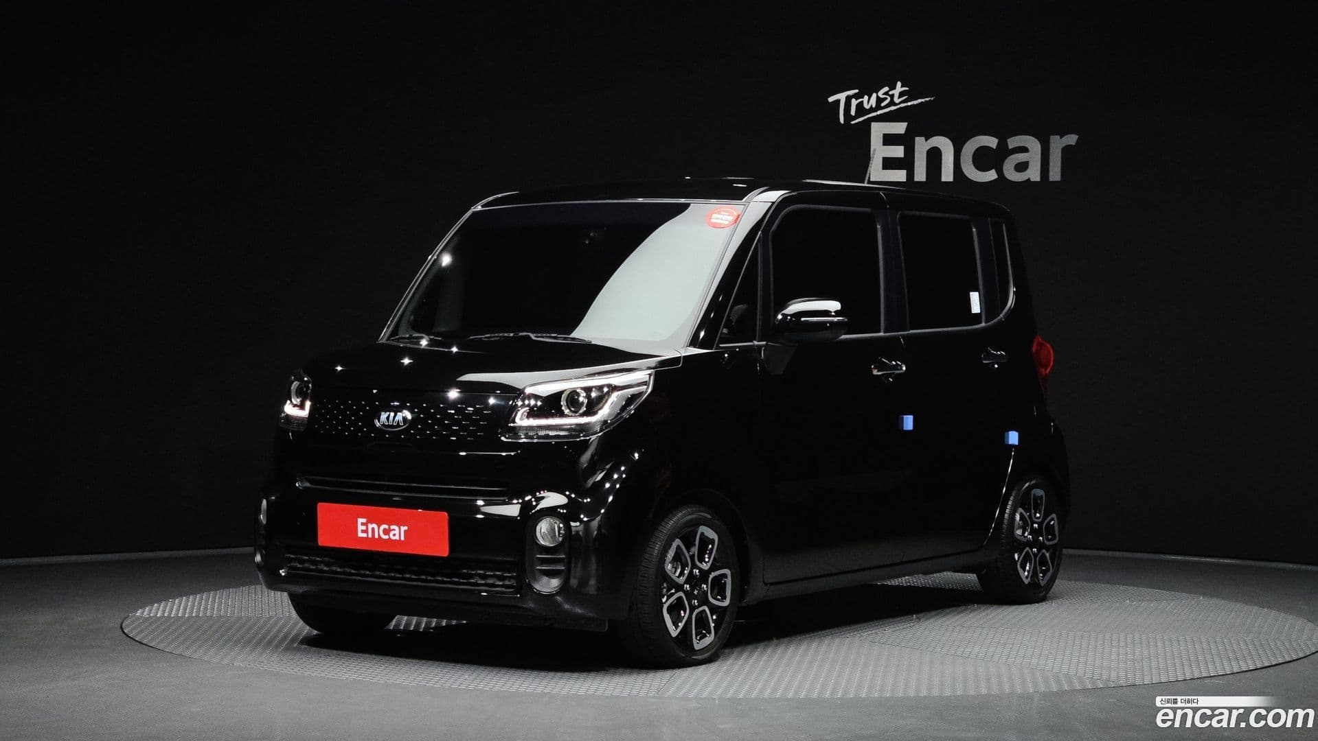 Main__Slider__Photo:RAY Kia 2018.11-0