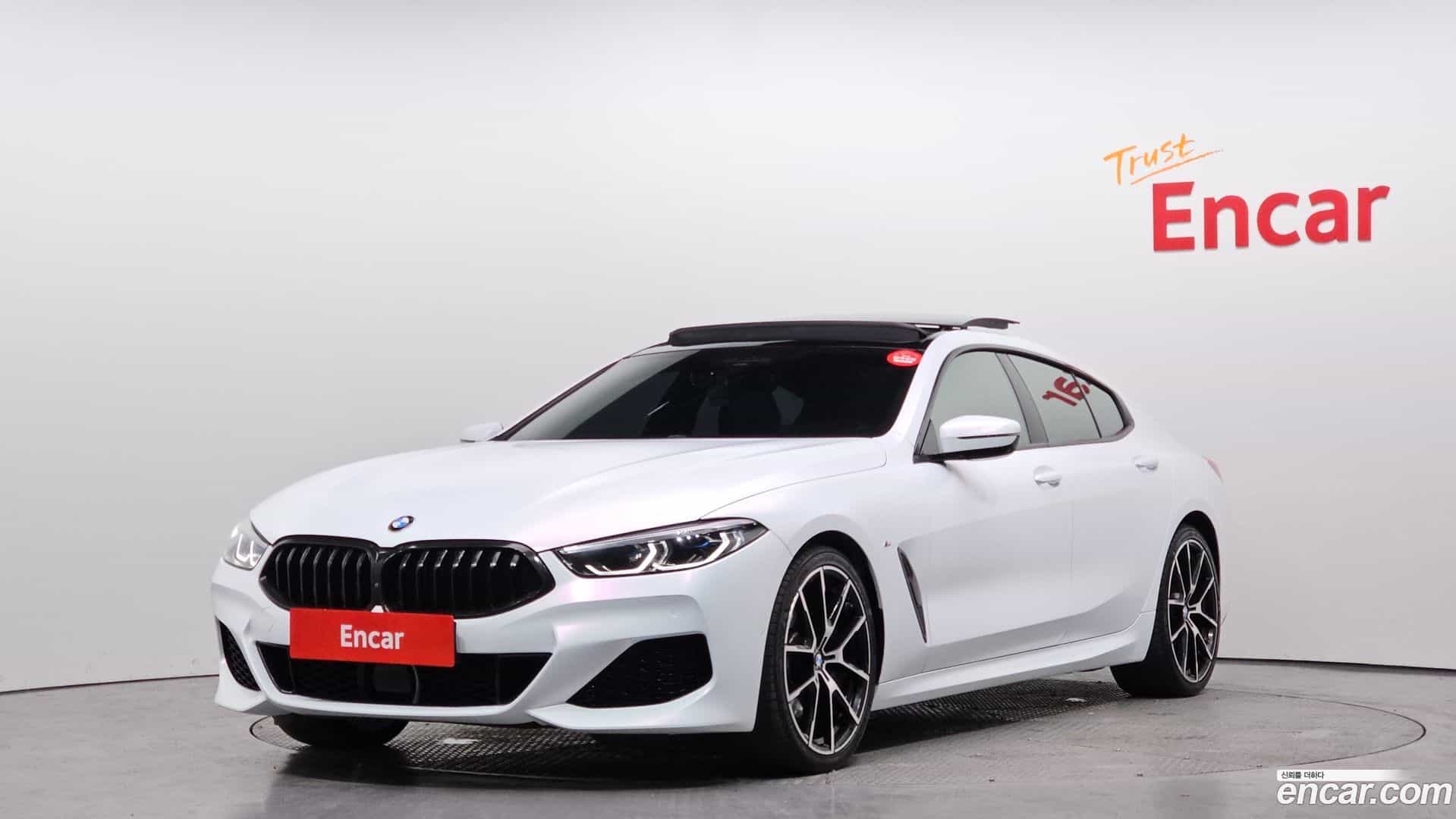 8-Series BMW 2021.0-OUTER-001