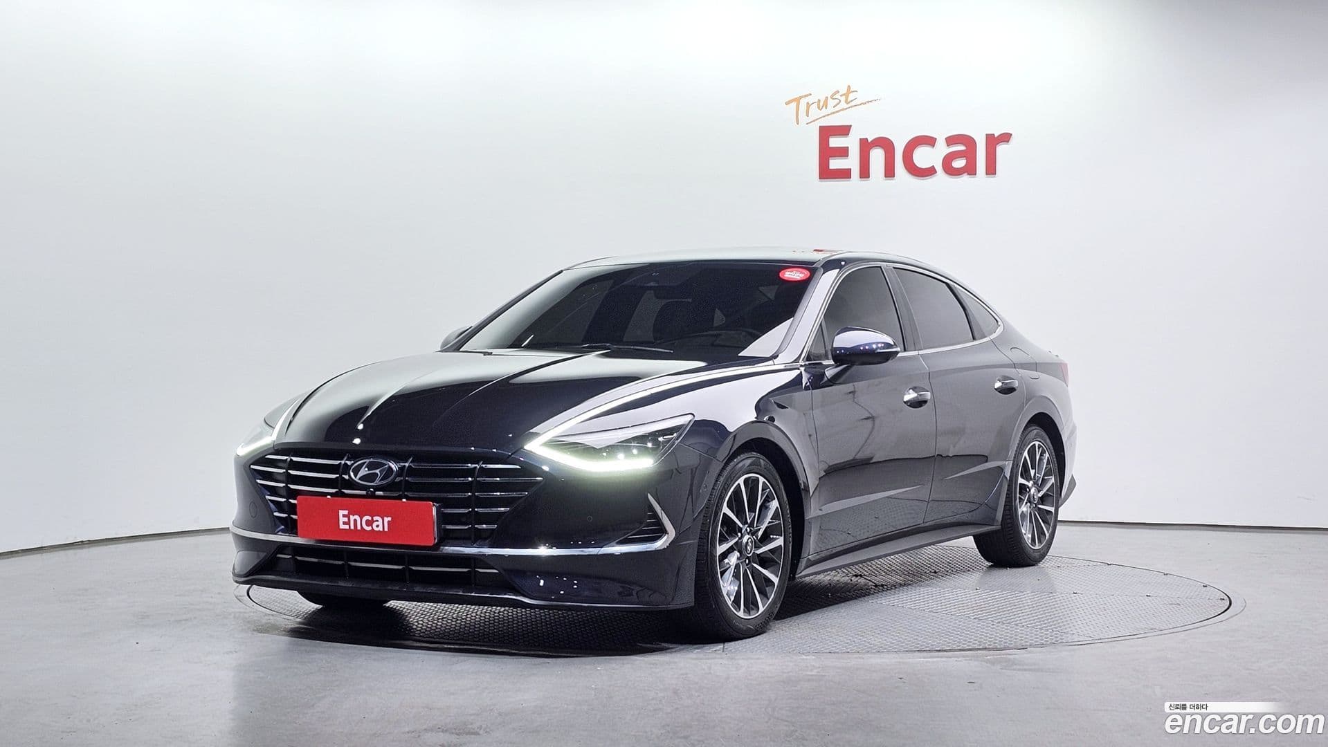 Main__Slider__Photo:Sonata Hyundai 2019.6-0