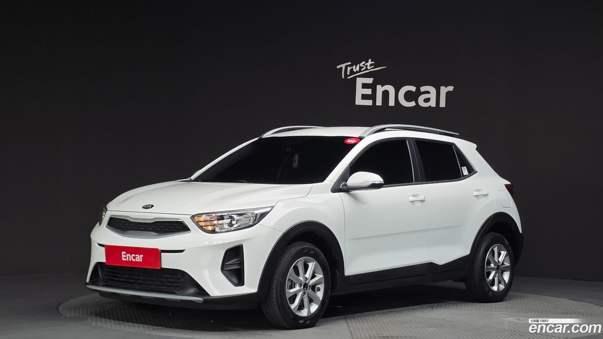 Main__Slider__Photo:Stonic Kia 2018.8-0