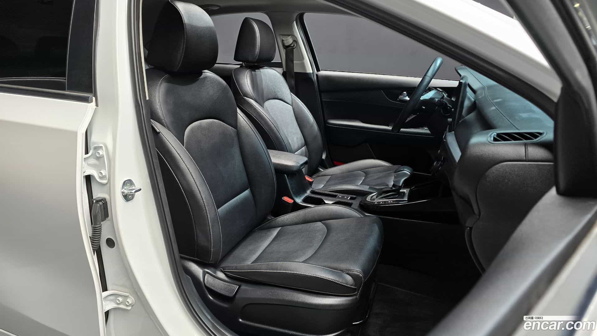 K3 Kia 2021.6-INNER-010