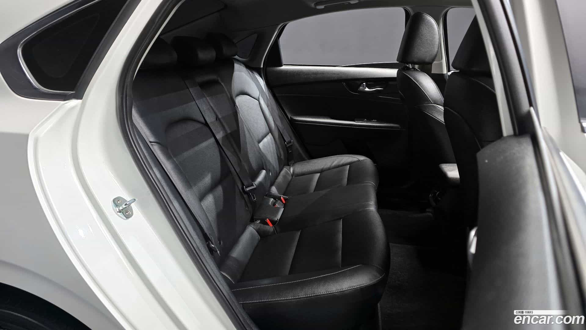 K3 Kia 2021.6-OPTION-016
