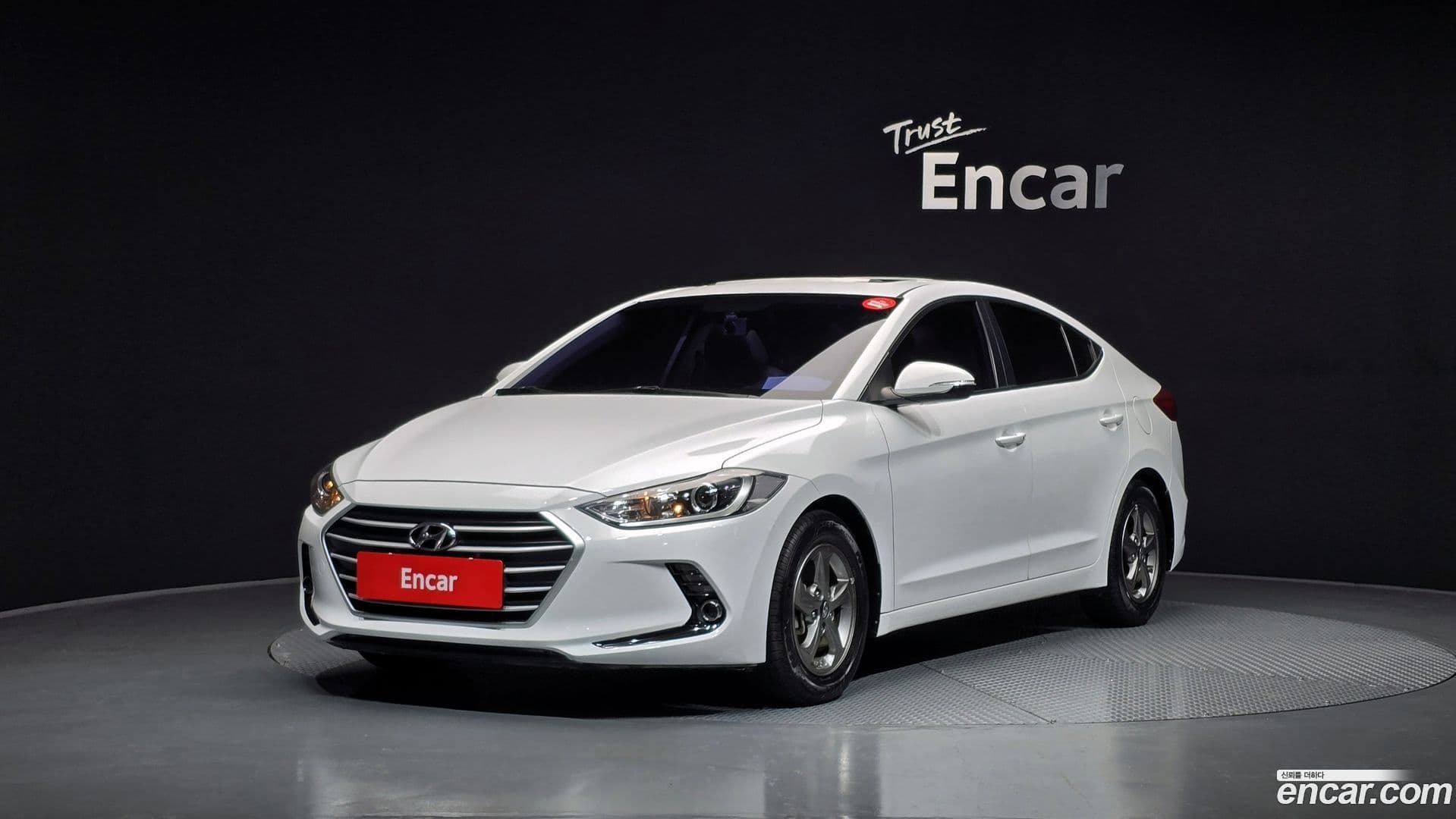 Main__Slider__Photo:AVANTE Hyundai 2016.5-0