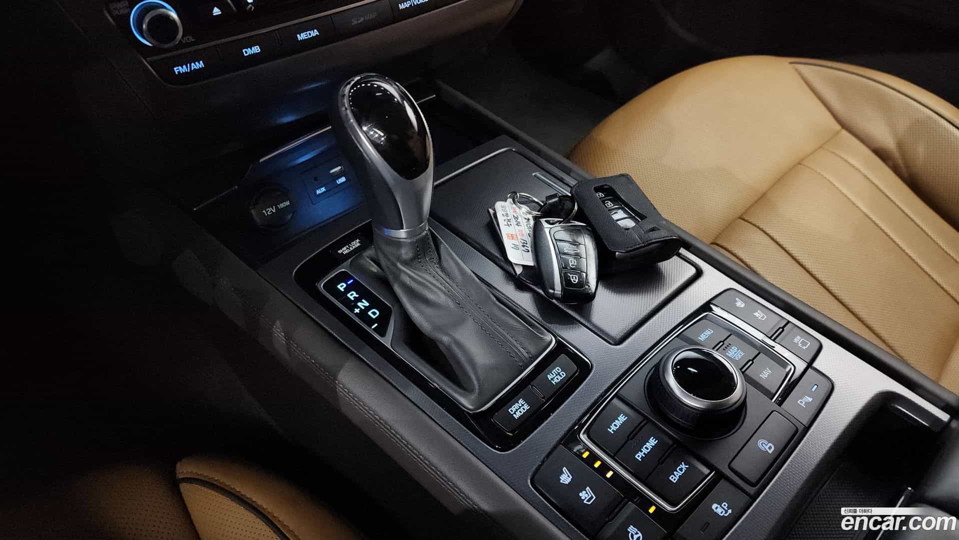 Genesis Hyundai 2014.5-INNER-009