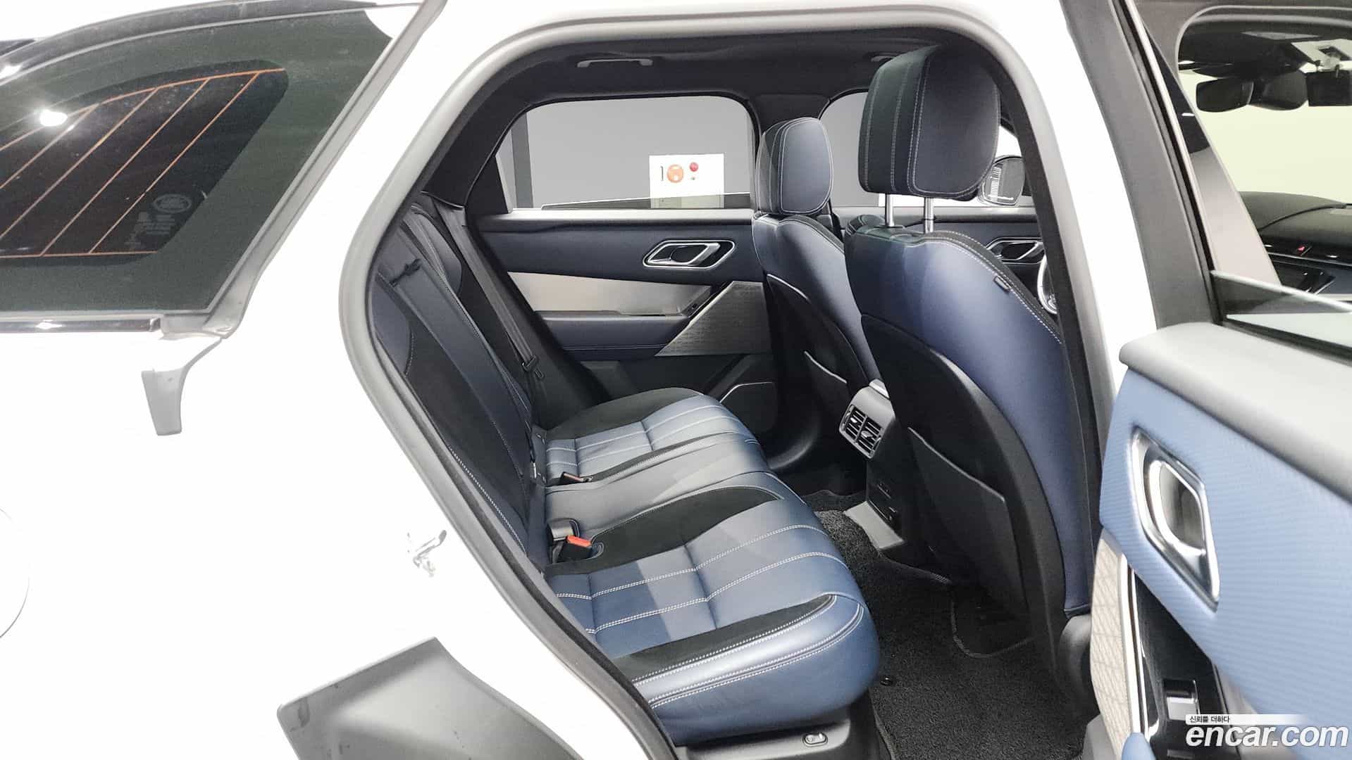 Range Rover Velar Land Rover 2019.11-OPTION-016