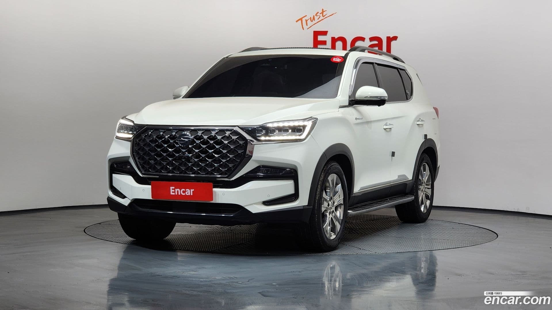 Main__Slider__Photo:Rexton KG Mobility 2023.0-0