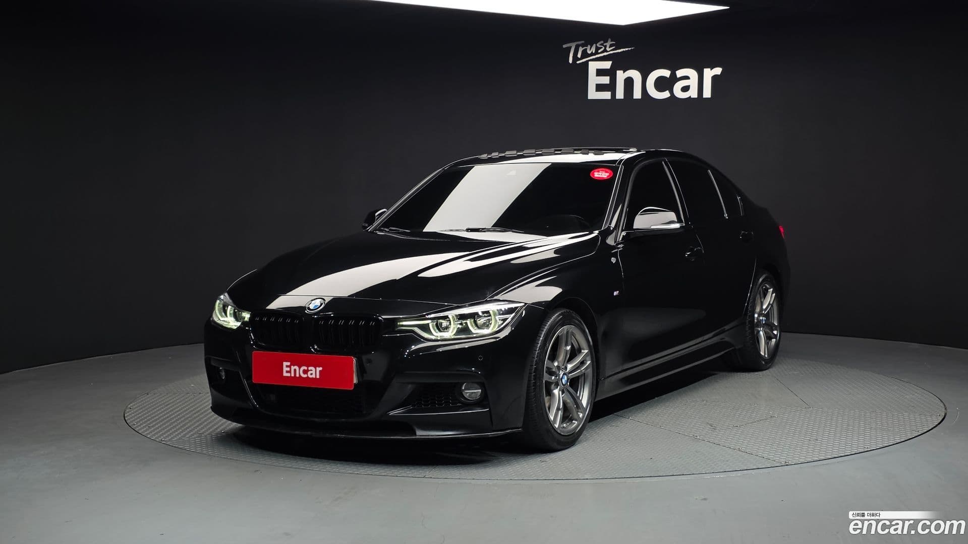 Main__Slider__Photo:3-Series BMW 2018.2-0