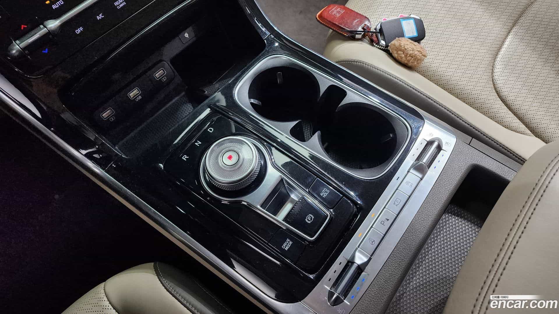 Canival Kia 2021.1-INNER-009