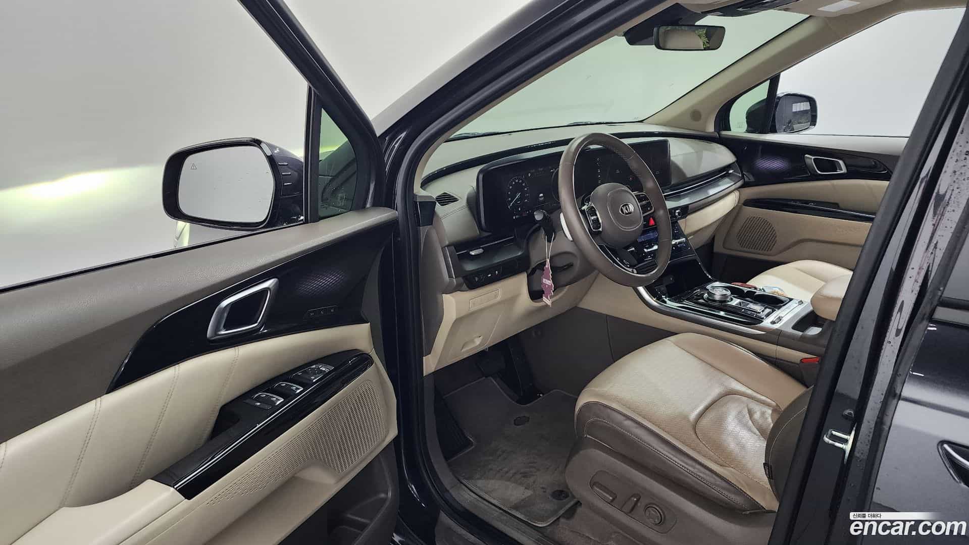 Canival Kia 2021.1-INNER-010