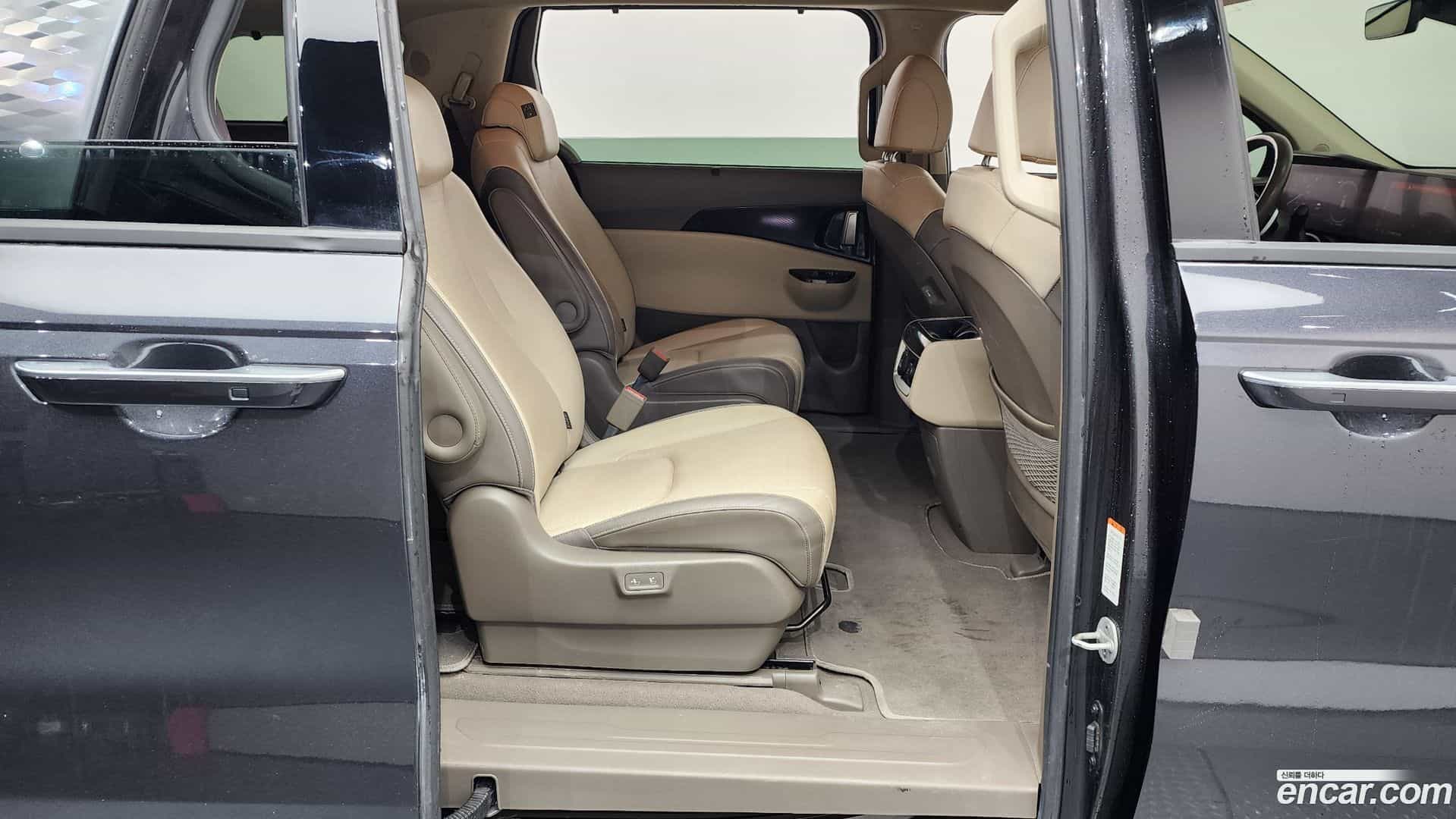 Canival Kia 2021.1-OPTION-016