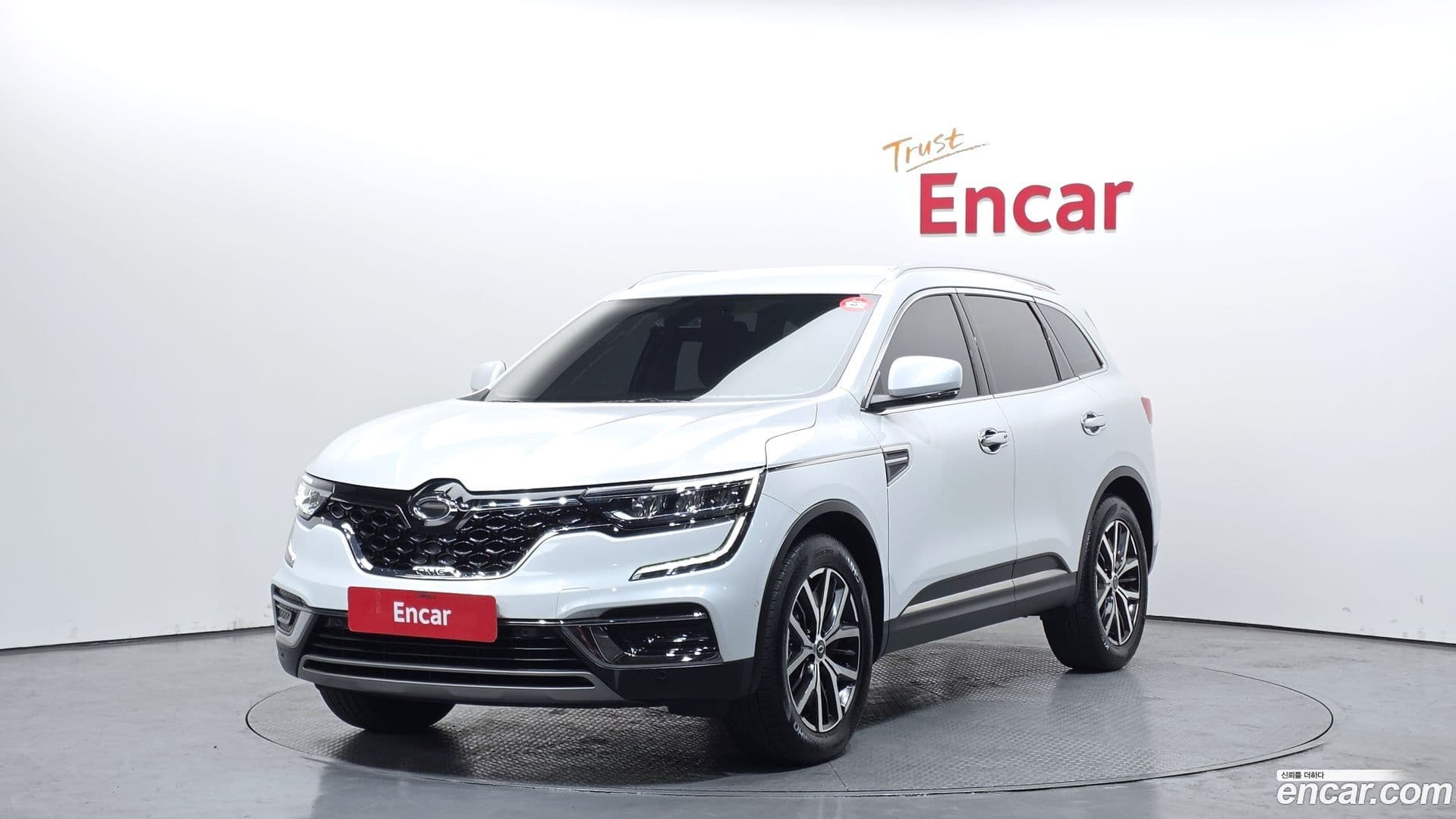 Main__Slider__Photo:QM6 Renault Korea 2021.9-0