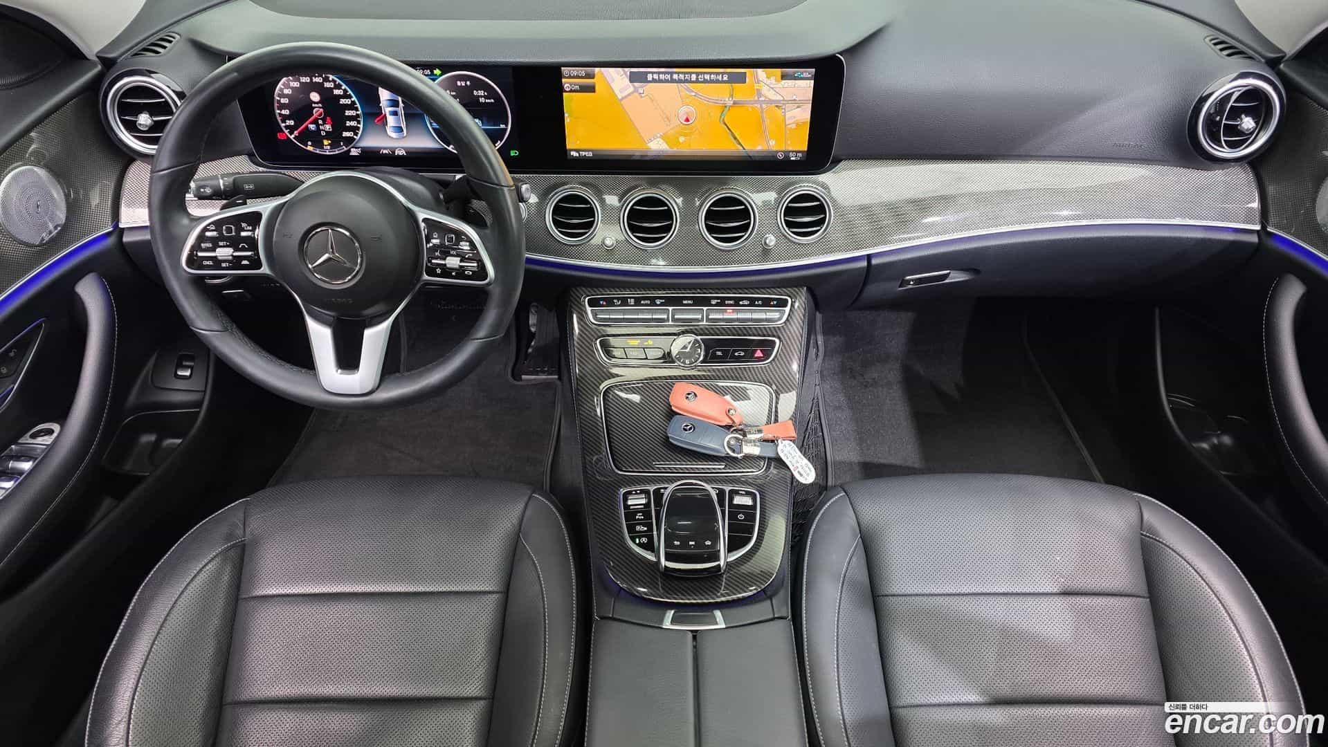 E-Class Mercedes-Benz 2020.5-INNER-007