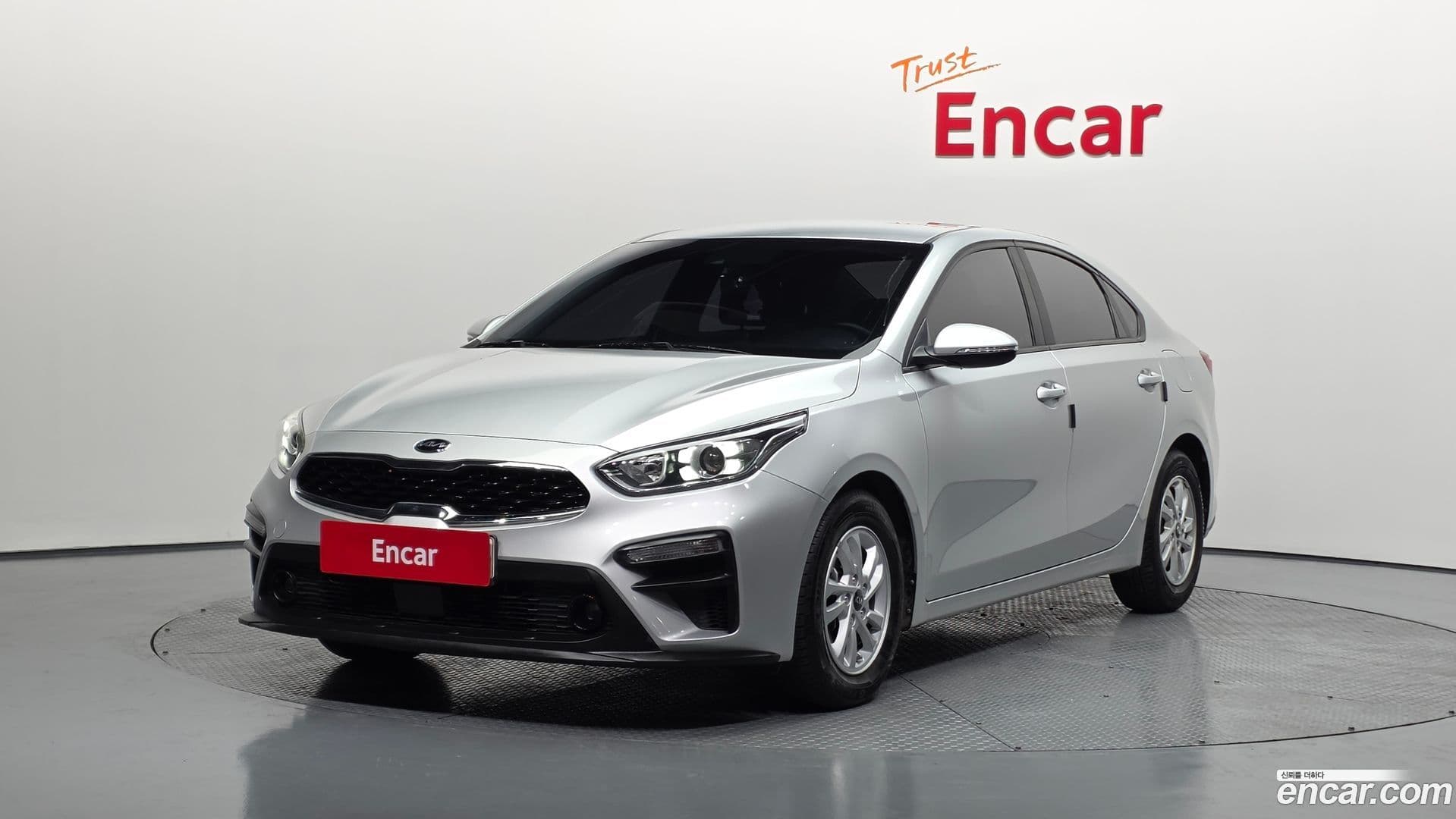 Main__Slider__Photo:K3 Kia 2018.4-0