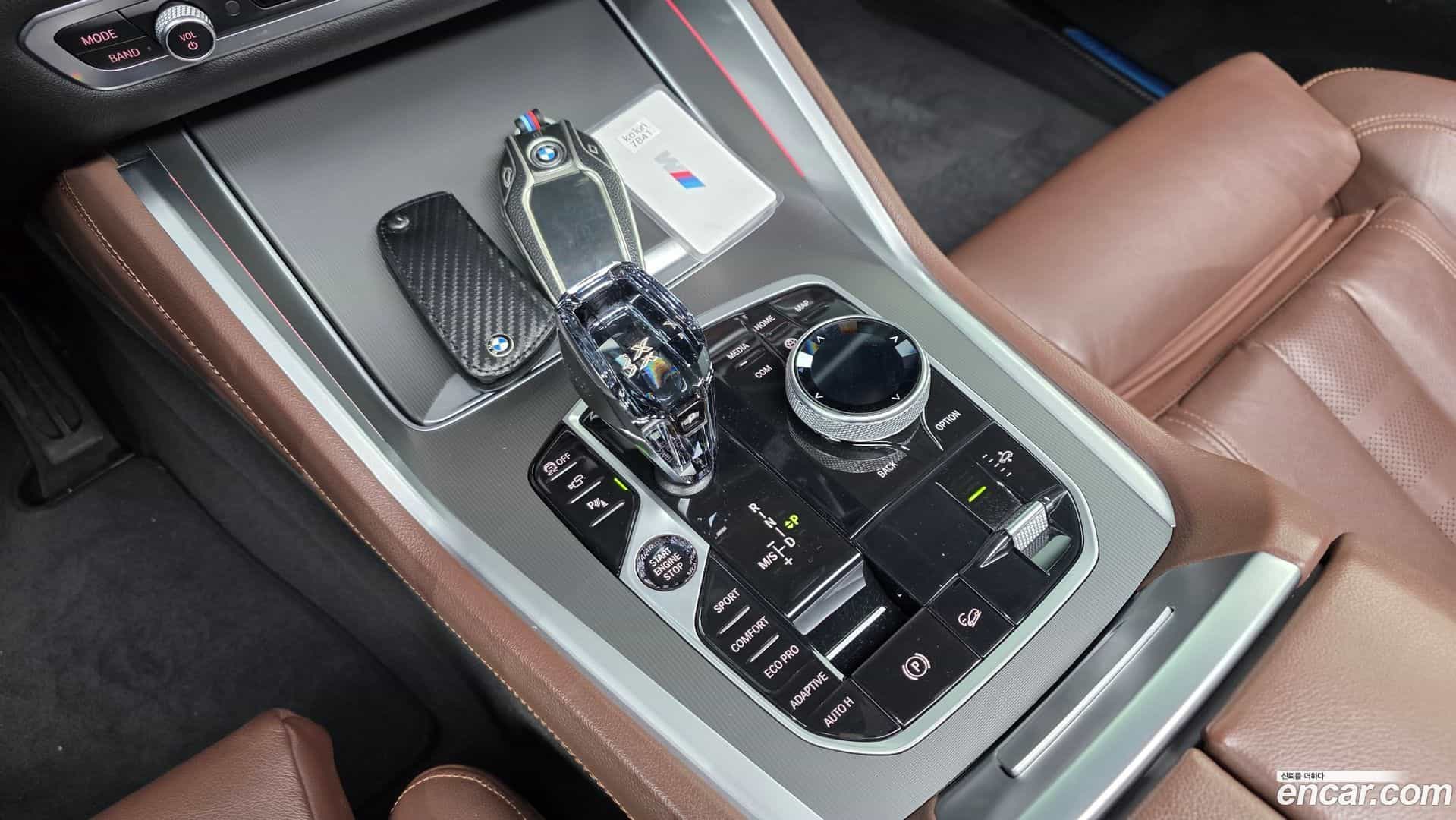 X6 BMW 2022.1-INNER-009