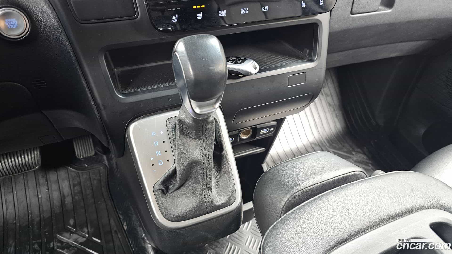 Staria Hyundai 2022.3-INNER-009