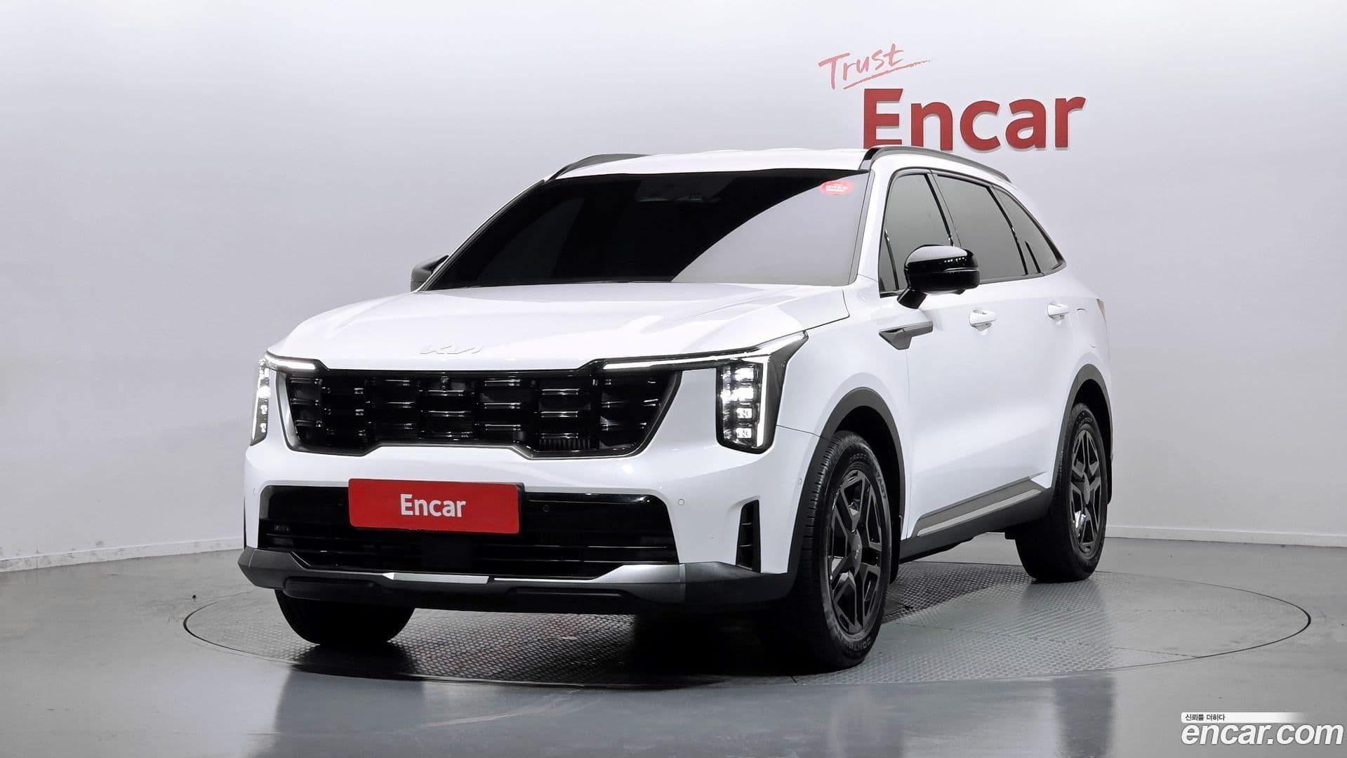 Main__Slider__Photo:Sorento Kia 2024.0-0