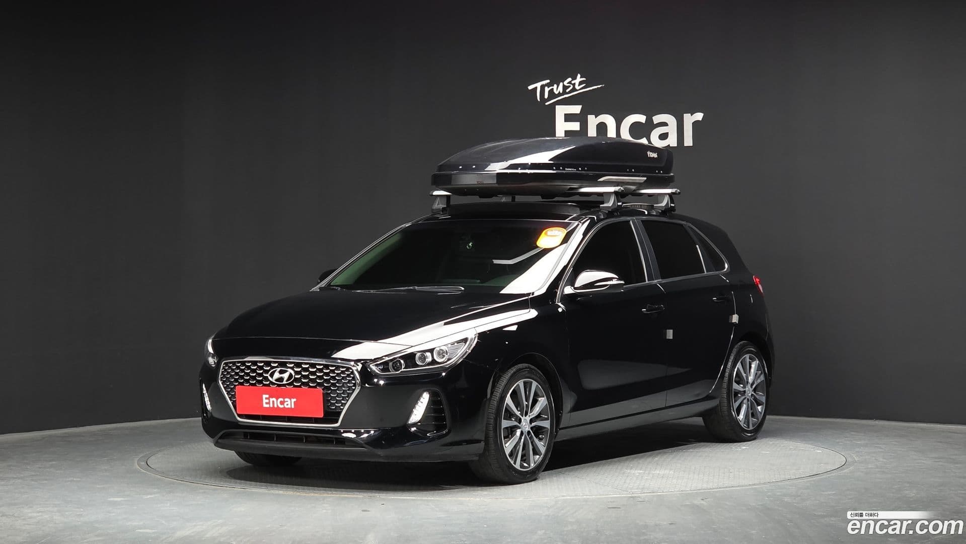 Main__Slider__Photo:i30 Hyundai 2017.10-0