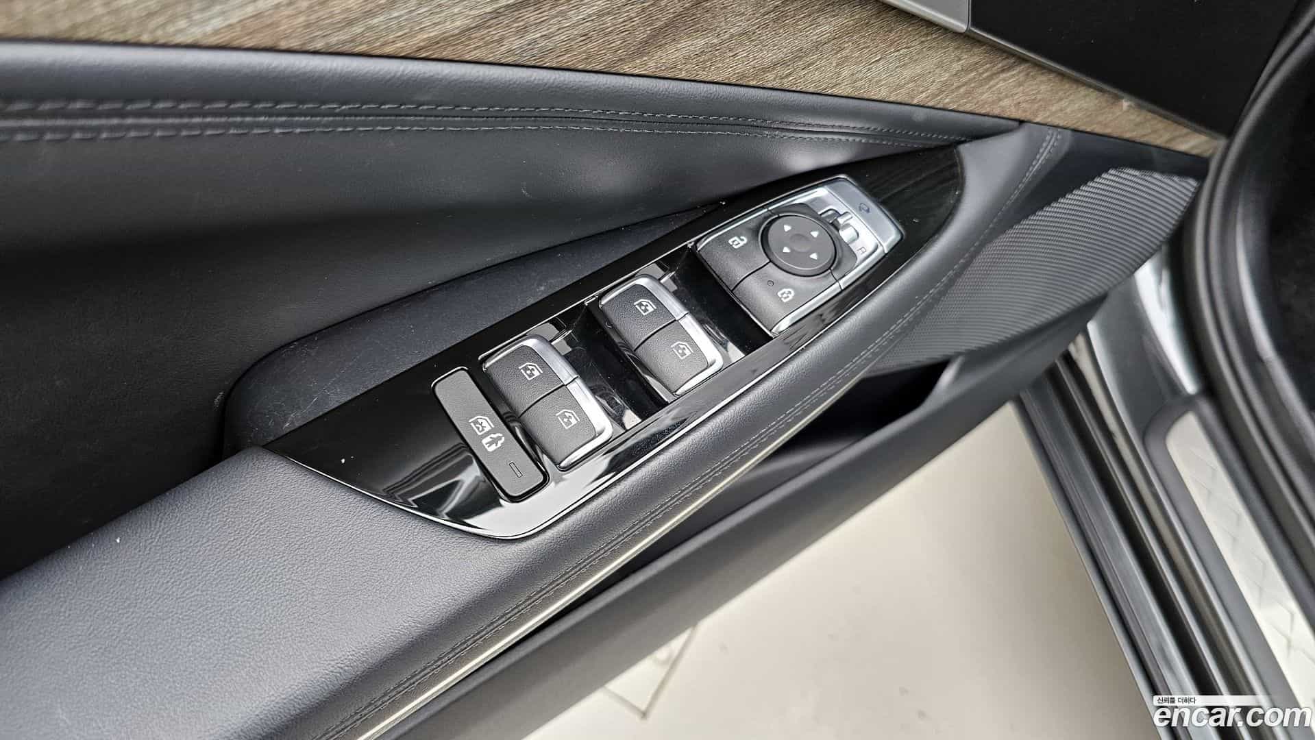 K8 Kia 2022.0-OPTION-020