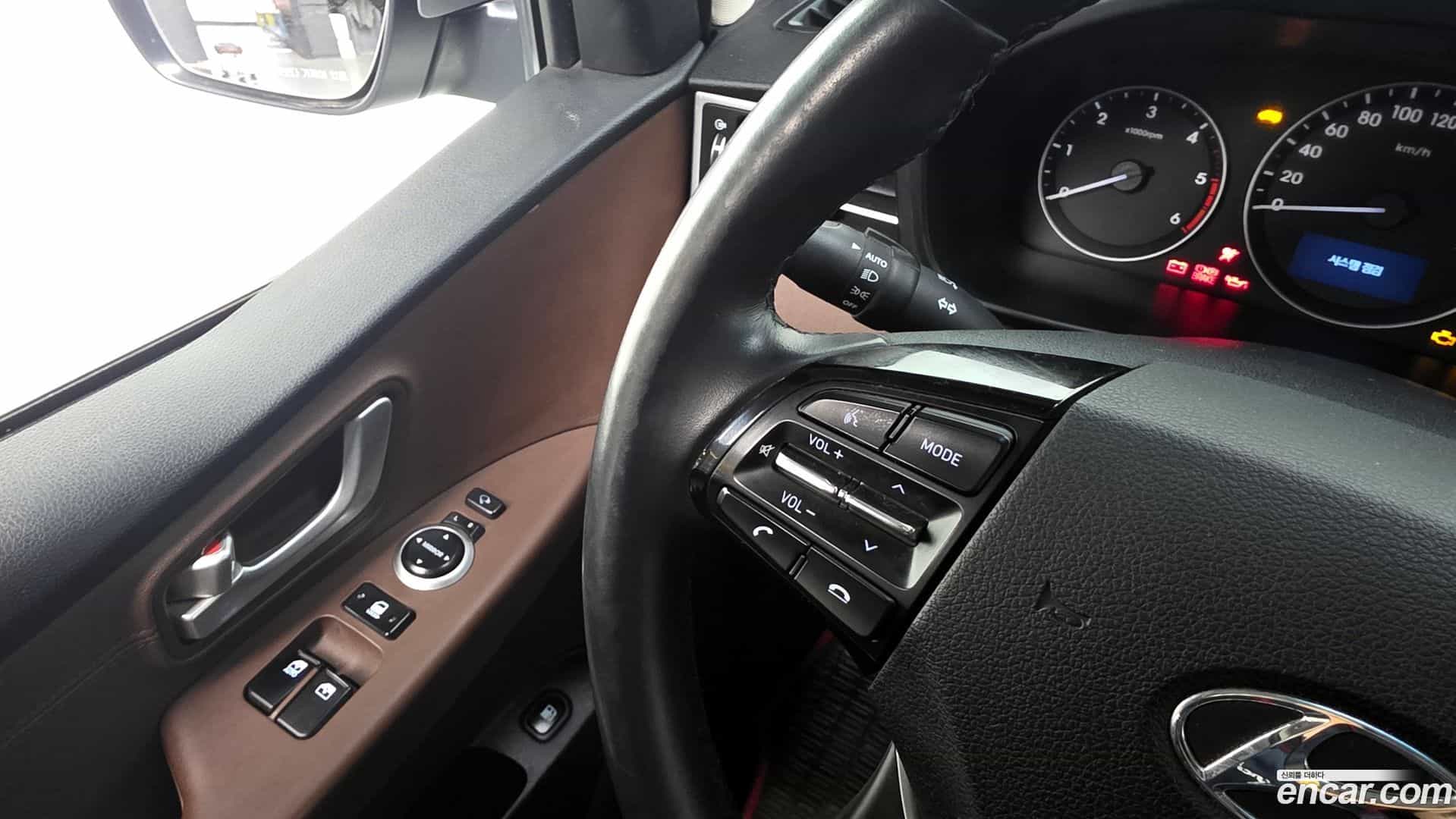Starex Hyundai 2019.3-OPTION-022