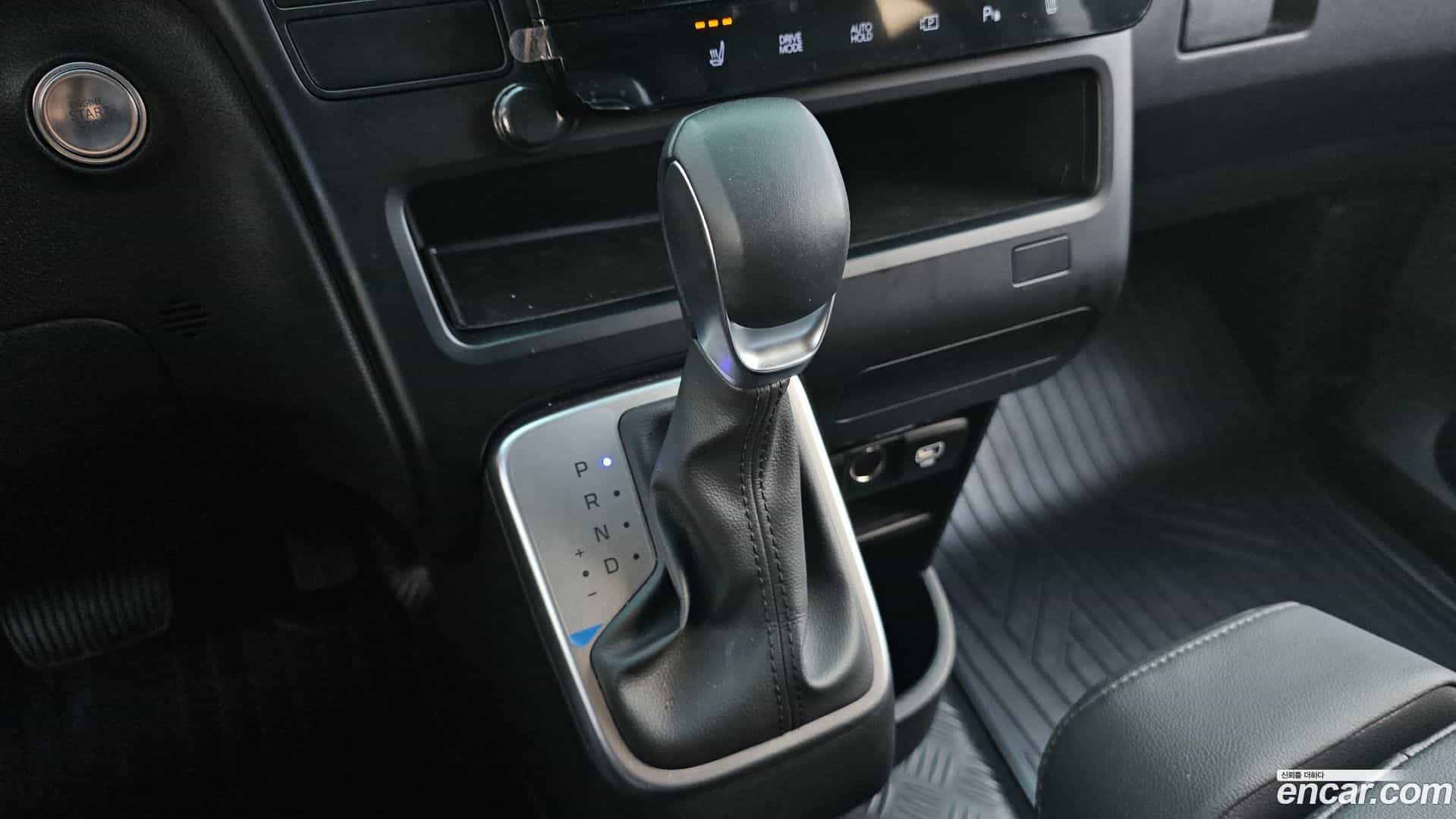 Staria Hyundai 2025.7-INNER-009