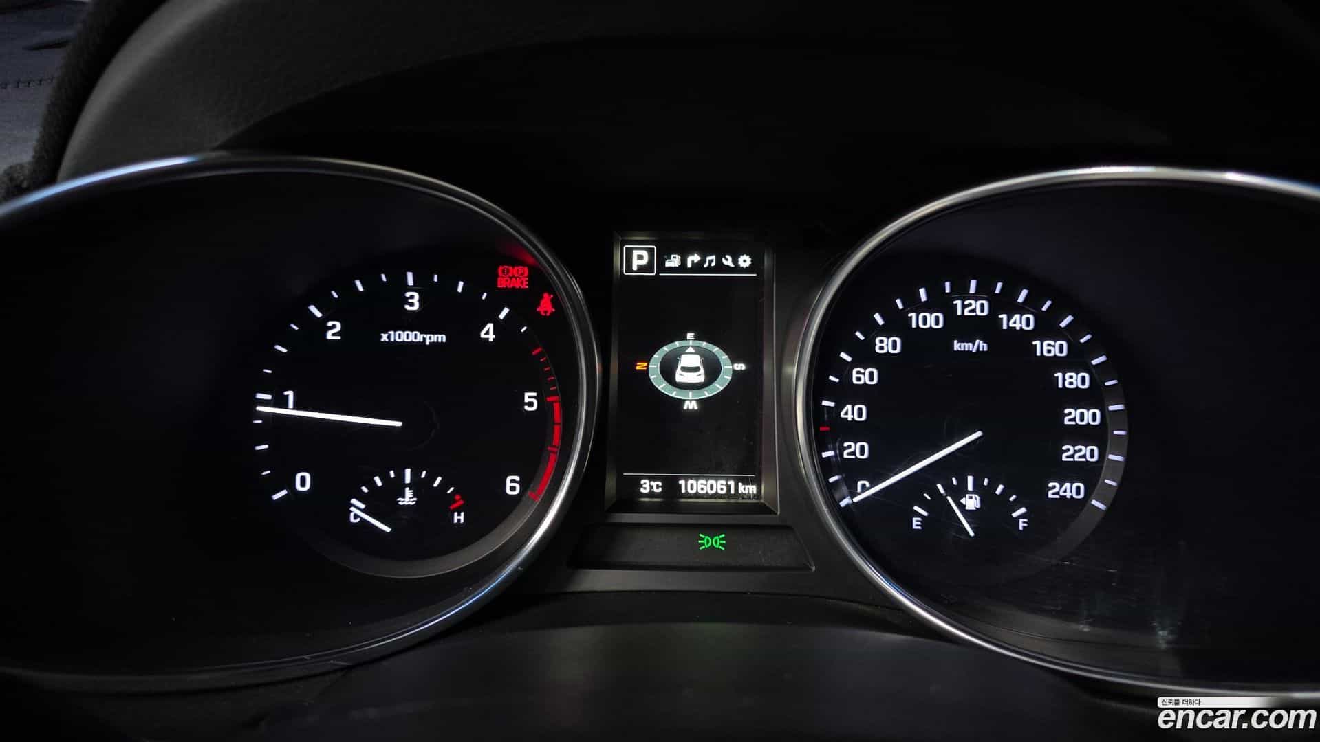 Santafe Hyundai 2017.1-INNER-008
