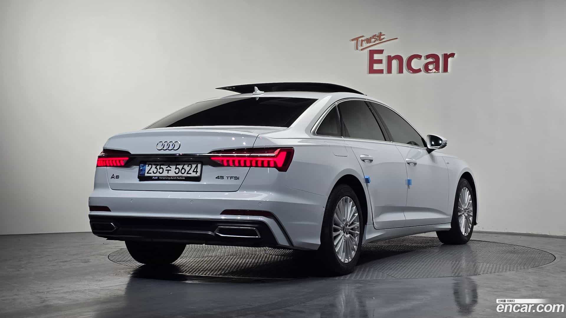 A6 Audi 2021.1-OUTER-002