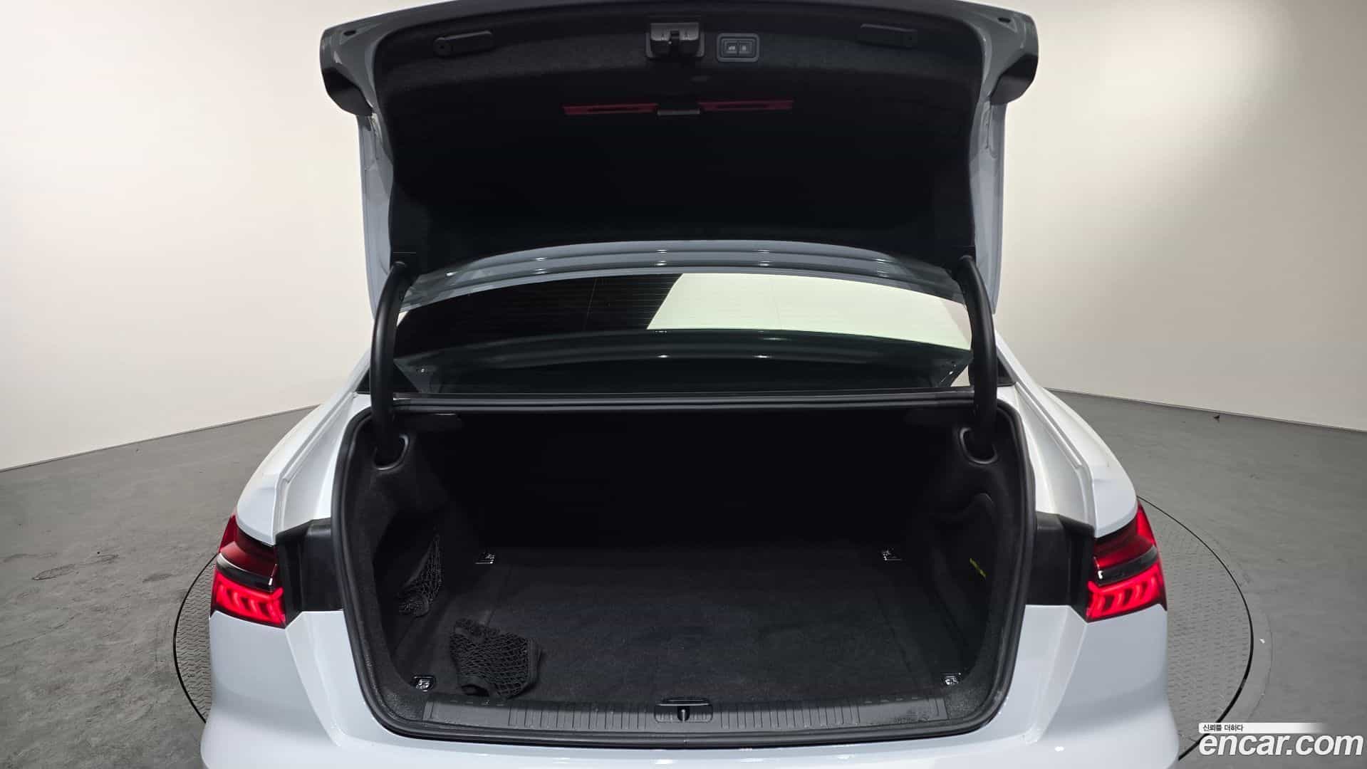 A6 Audi 2021.1-OPTION-024